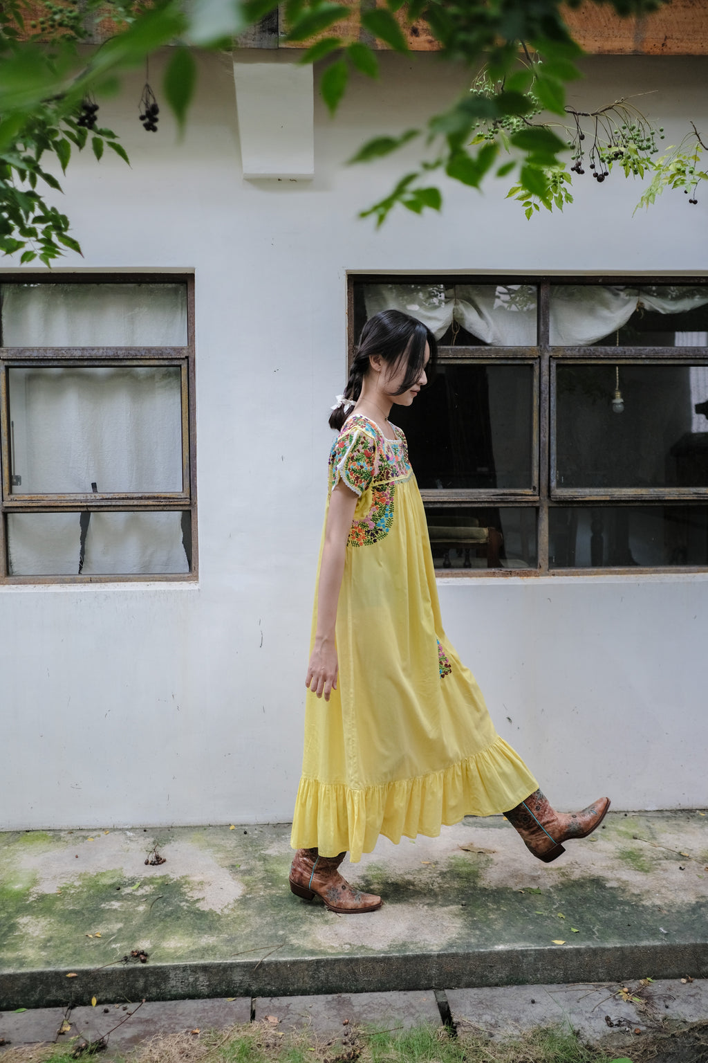 Vintage Mexican Oaxana Embroidered Dress