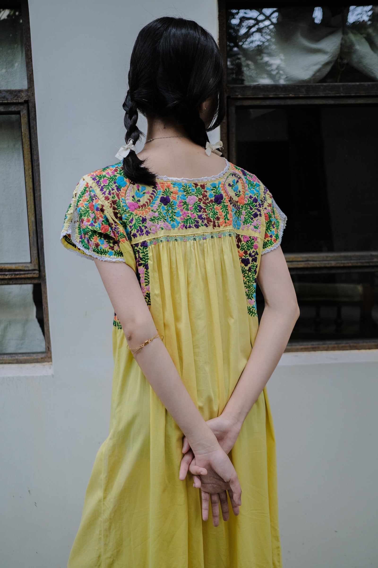 Vintage Mexican Oaxana Embroidered Dress