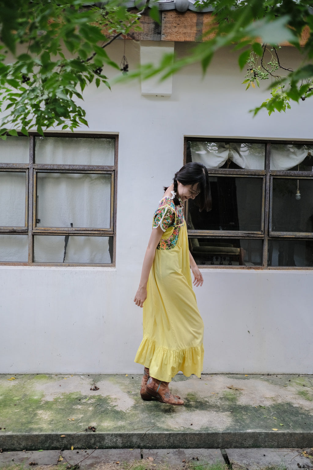 Vintage Mexican Oaxana Embroidered Dress
