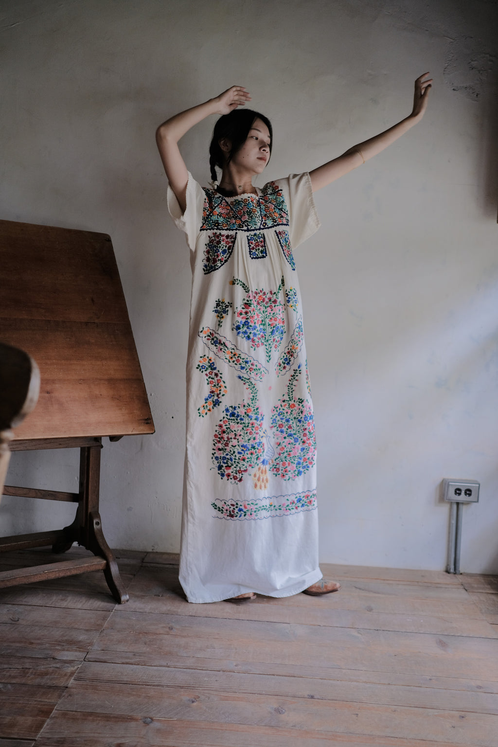 Vintage Mexican Pueblo Raw Cotton Maxi Dress / Mexican Embroidered Maxi Dress