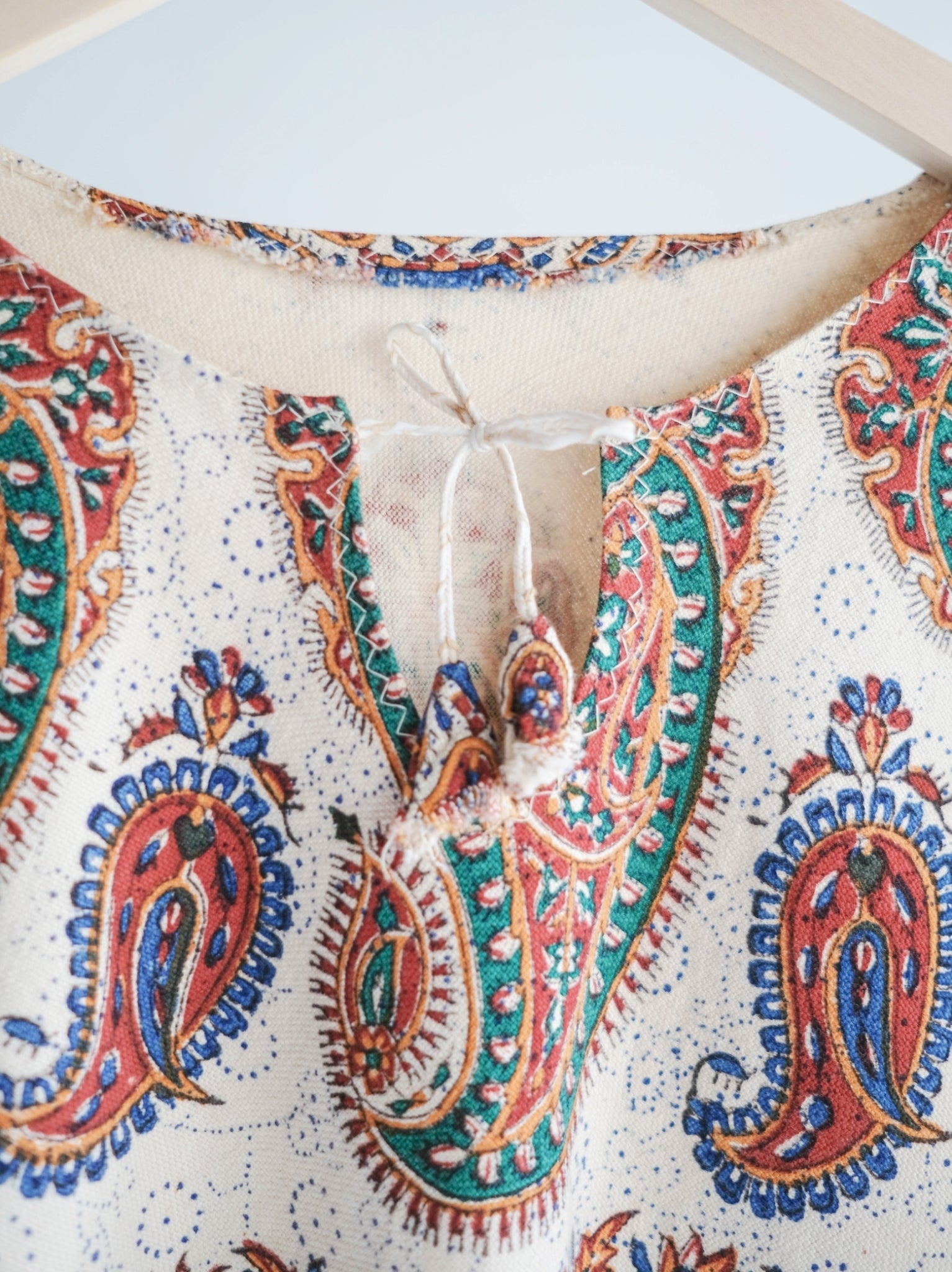 1960-70's Persian / Iranian Block Print Damask Pattern Folk Blouse   波斯手蓋印染織花圖騰民族罩衫