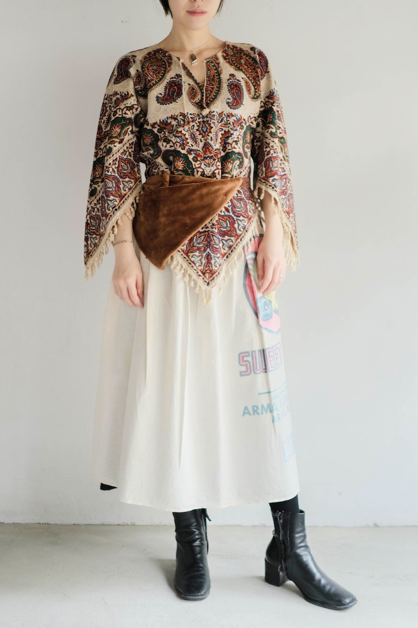 1960-70's Persian / Iranian Block Print Damask Pattern Folk Blouse