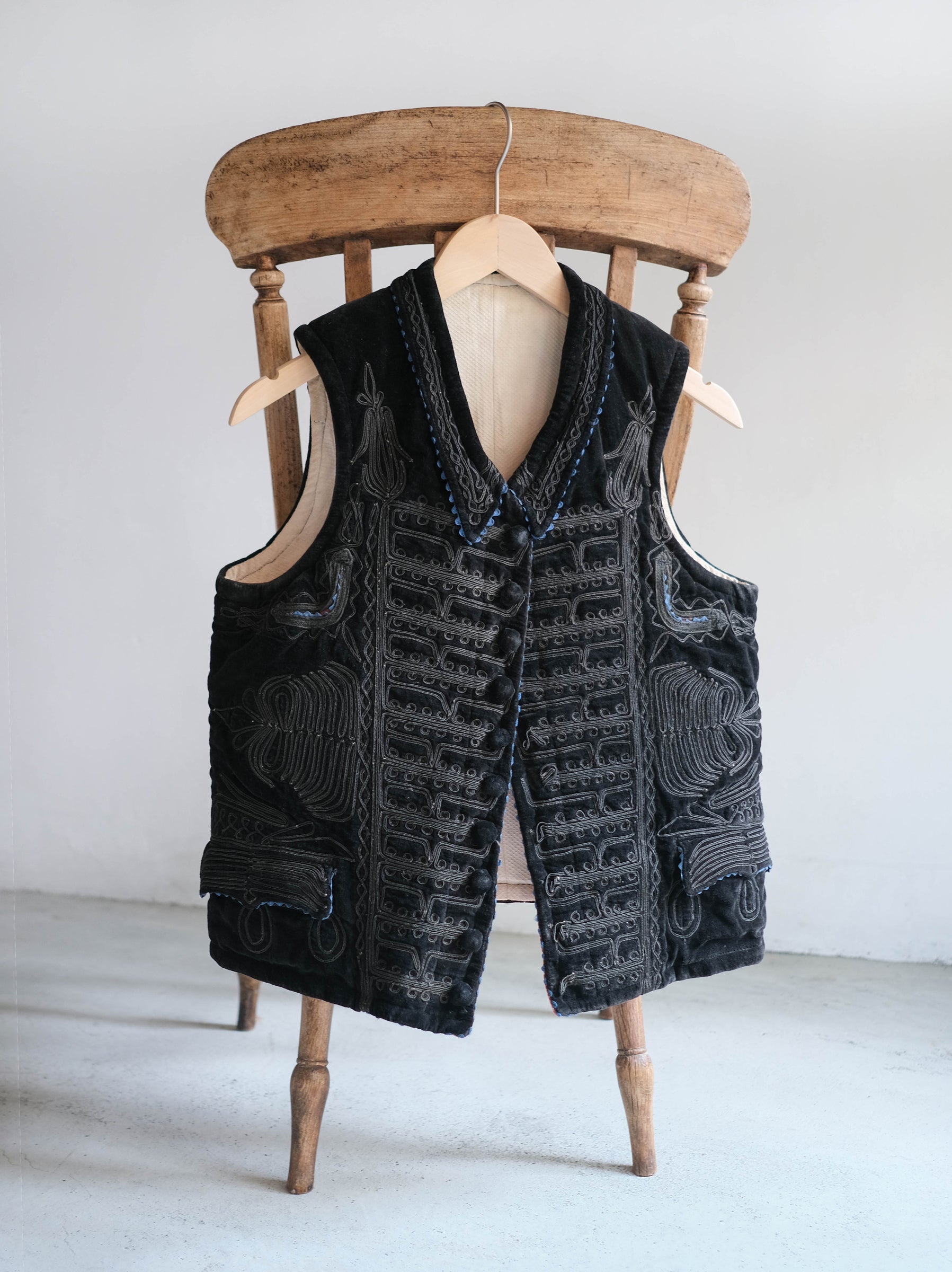 1930-40's Serbian or Albanian Folk vest / 塞爾維亞 阿爾巴尼亞民族背心
