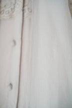 1970's Pleated Sleeve Lace Dress / 迷霧細摺袖蕾絲薄洋裝