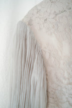 1970's Pleated Sleeve Lace Dress / 迷霧細摺袖蕾絲薄洋裝