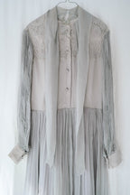 1970's Pleated Sleeve Lace Dress / 迷霧細摺袖蕾絲薄洋裝