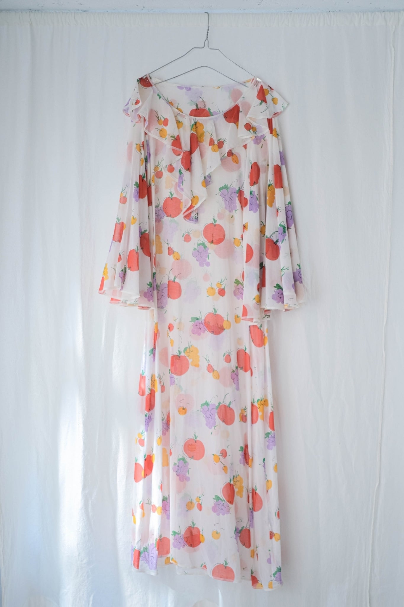 Vintage Butterfly Sleeves Sheer Dress / 蝴蝶袖蔬果透膚洋裝