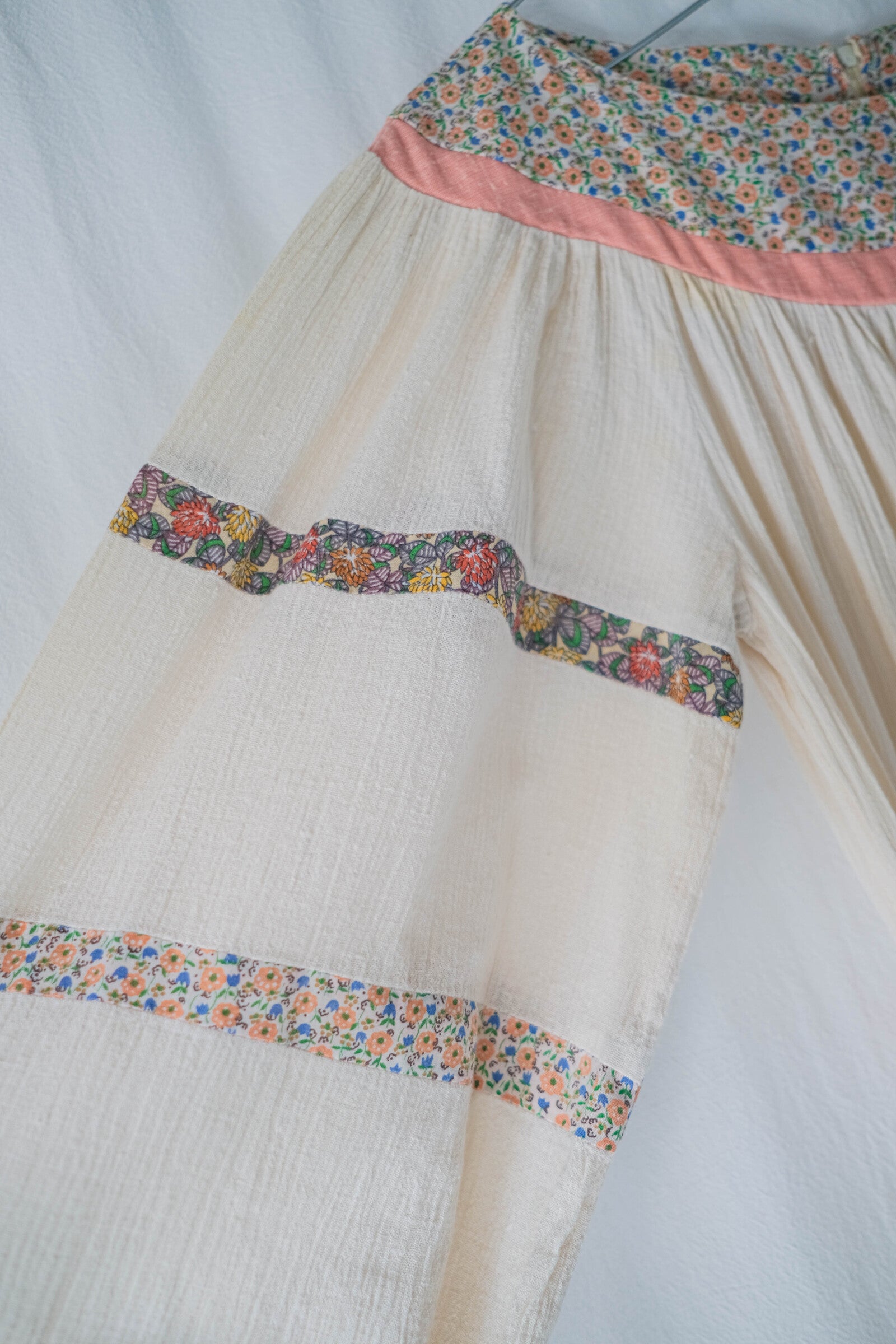 1970’s Tiered Cotton Gauze Belted Dress / 鄉村風棉紗拼接花布蛋糕長裙