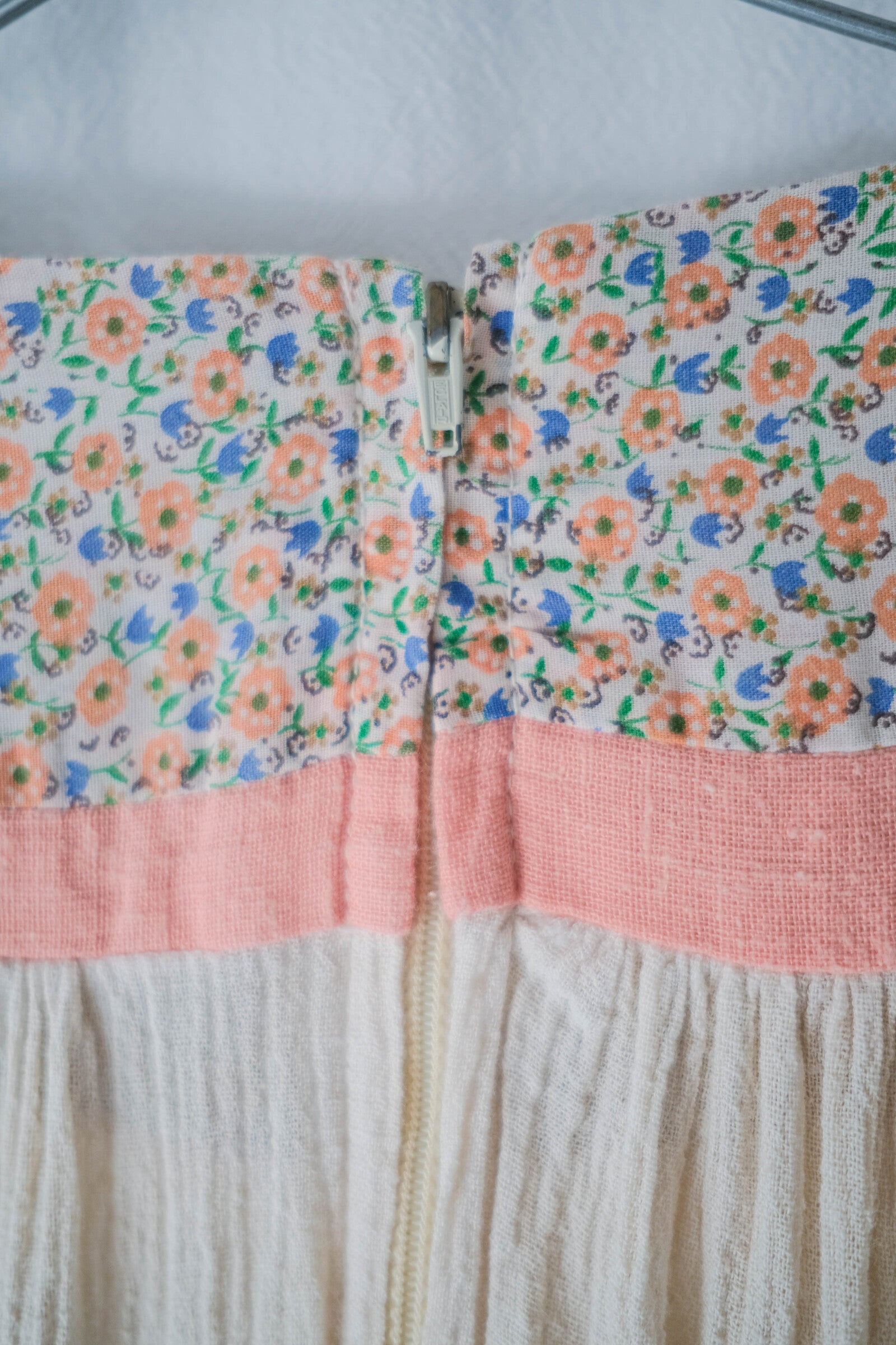 1970’s Tiered Cotton Gauze Belted Dress / 鄉村風棉紗拼接花布蛋糕長裙