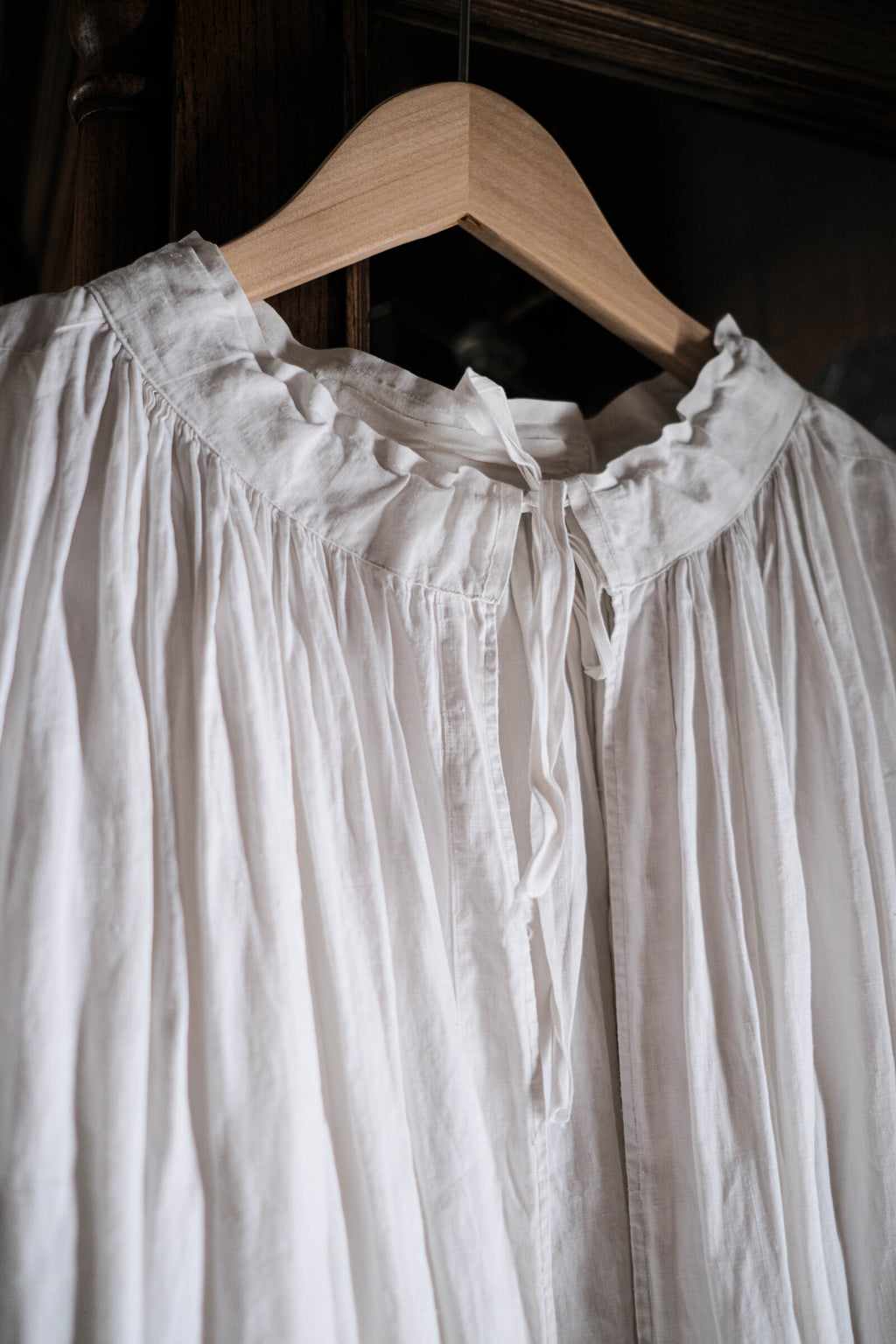 Early 20th C. French Church Smock / 法國牧師罩衫