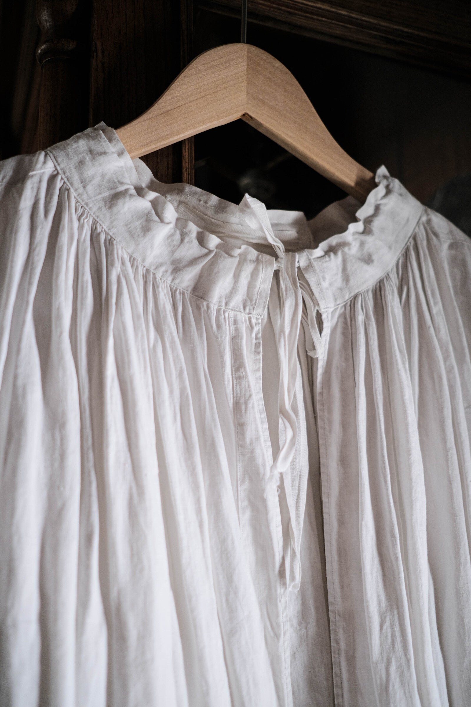 Early 20th C. French Church Smock / 法國牧師罩衫