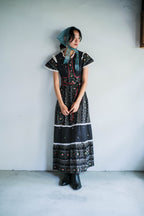 1970's Ethnic Style Floral Print Lace Dress / 民族感拼接花布水玉洋裝