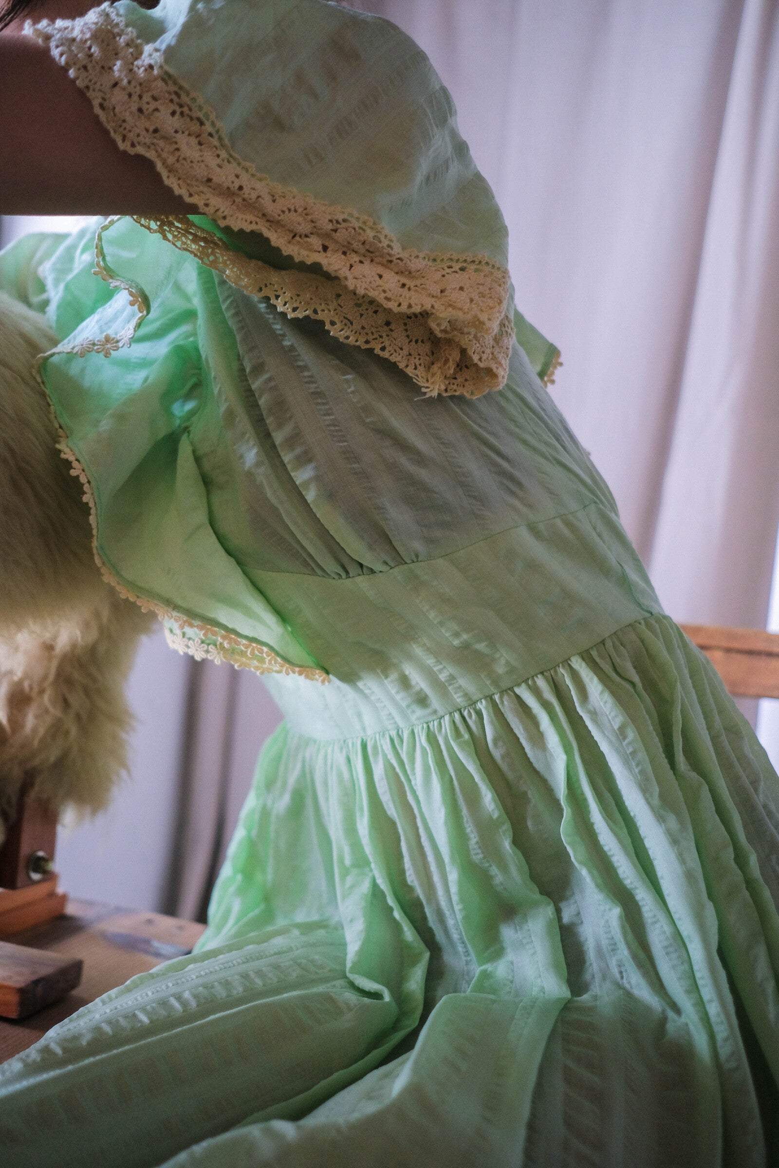 1970’s Mint Green Seersucker Dress / 薄荷泡泡紗洋裝