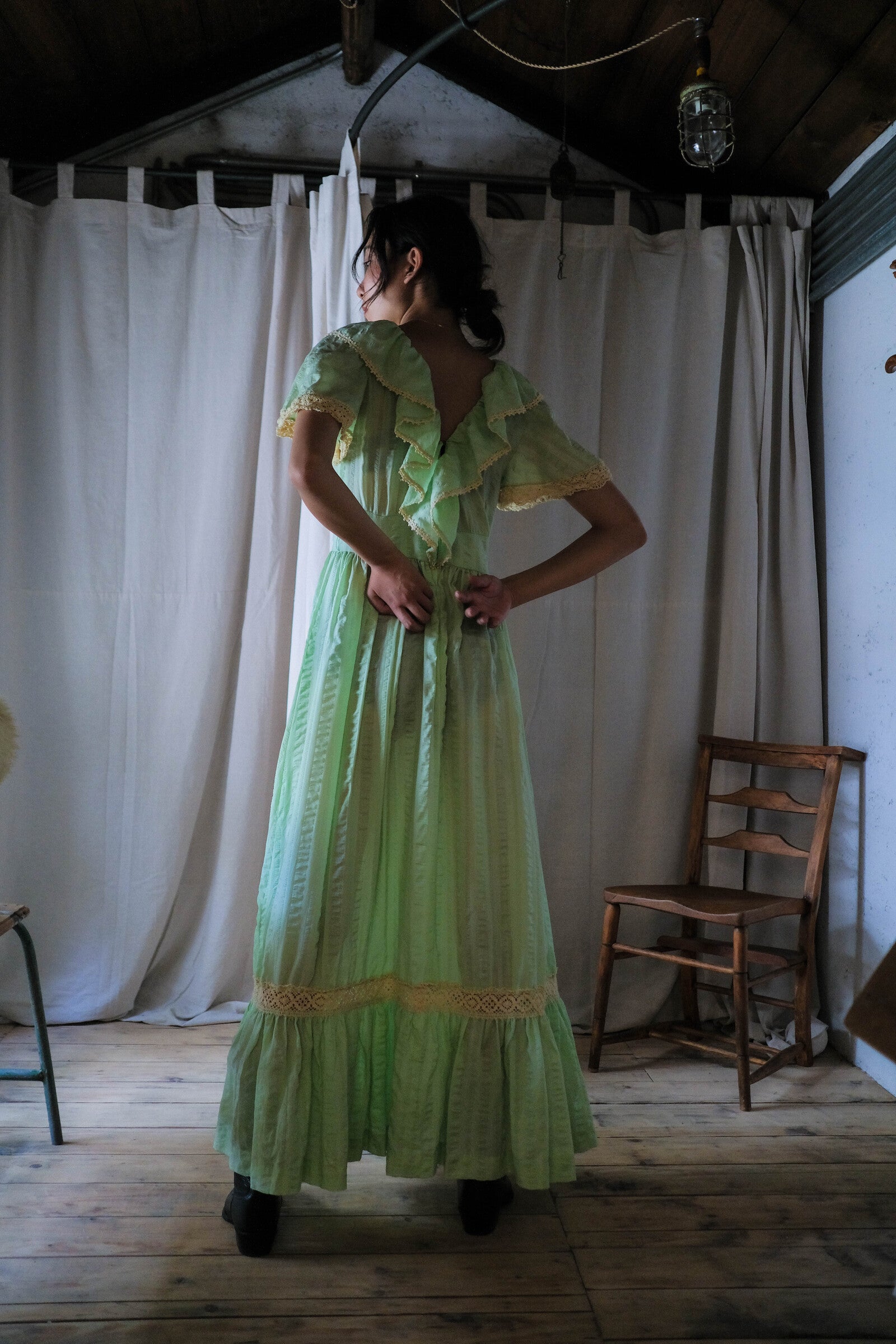 1970’s Mint Green Seersucker Dress / 薄荷泡泡紗洋裝