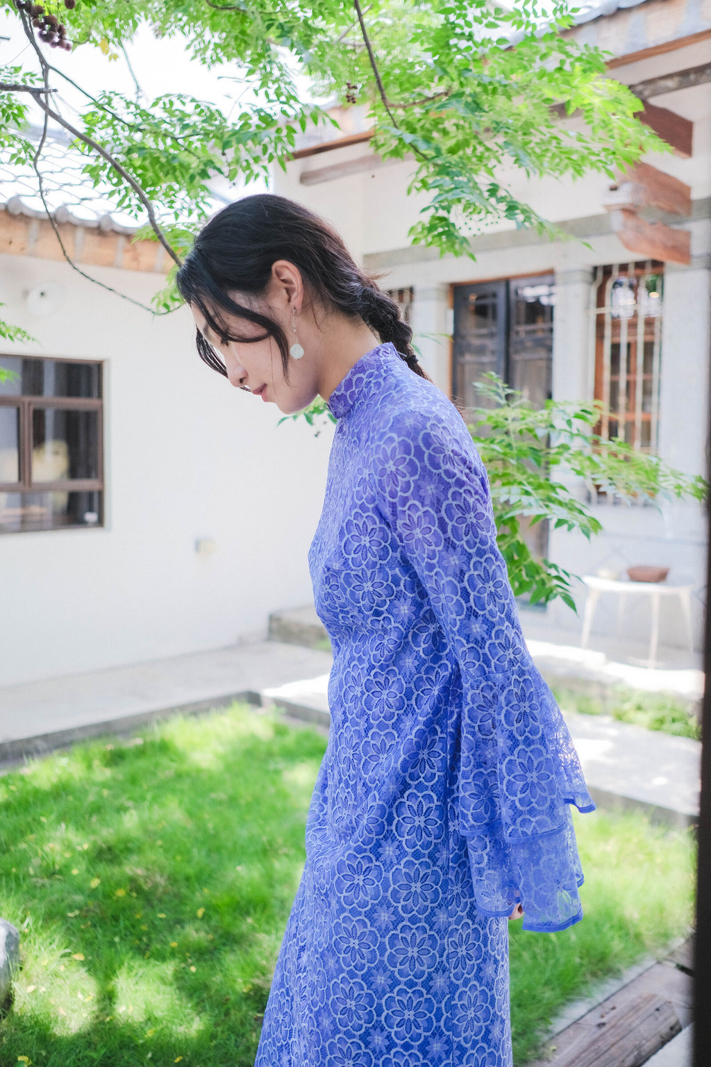 1970's Lace Flare Sleeve Dress / 藍花丹喇叭袖連衣裙