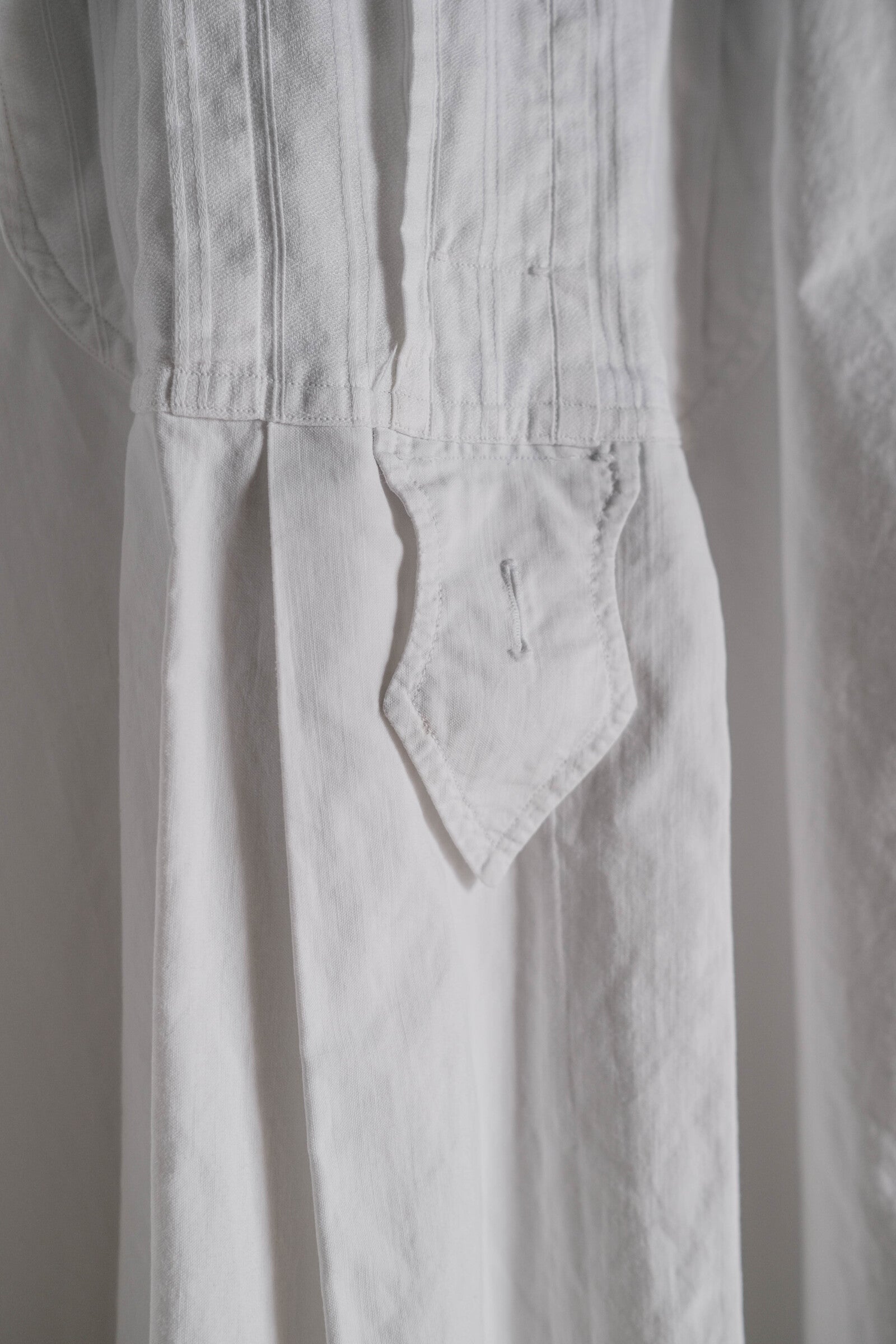 1910-1920’s Vintage European / France Open-Back Drawstring Dress Shirt  / 歐洲露背綁繩禮服襯衫