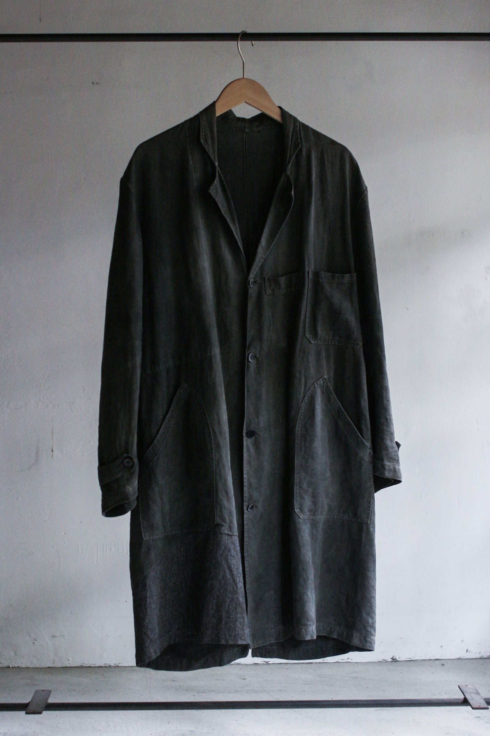 1930's "Le Trotting" French Black Dyed Maquignon Linen Coat / 法國墨黑染麻質馬商大衣