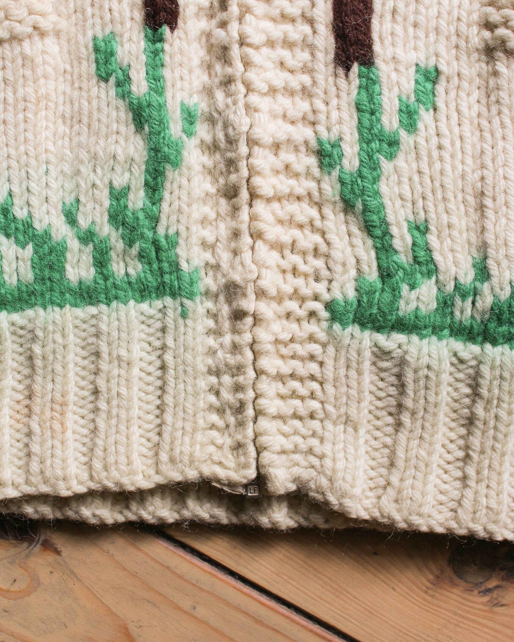 1960's Hand Knit Cowichan Mallard Duck Sweater / 古著手織綠頭鴨考津毛衣