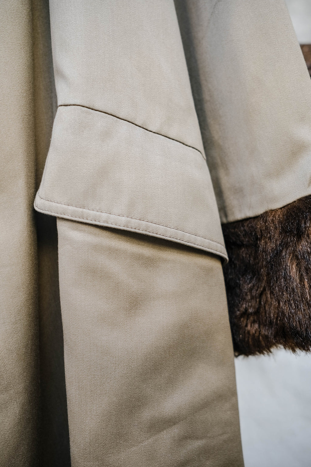 1990's Burberrys Women's Fur Shawl Coat / 90's Burberrys 女士皮草披肩大衣