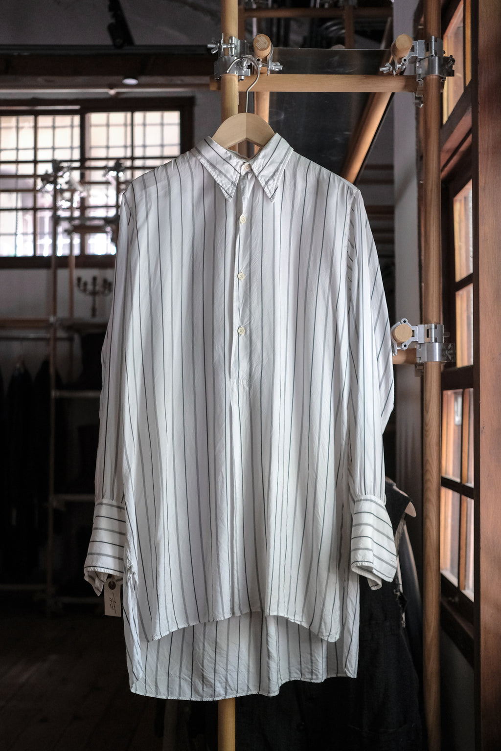 1940-1950's Europe Rayon Dress Shirt / 歐洲古著嫘縈禮服襯衫