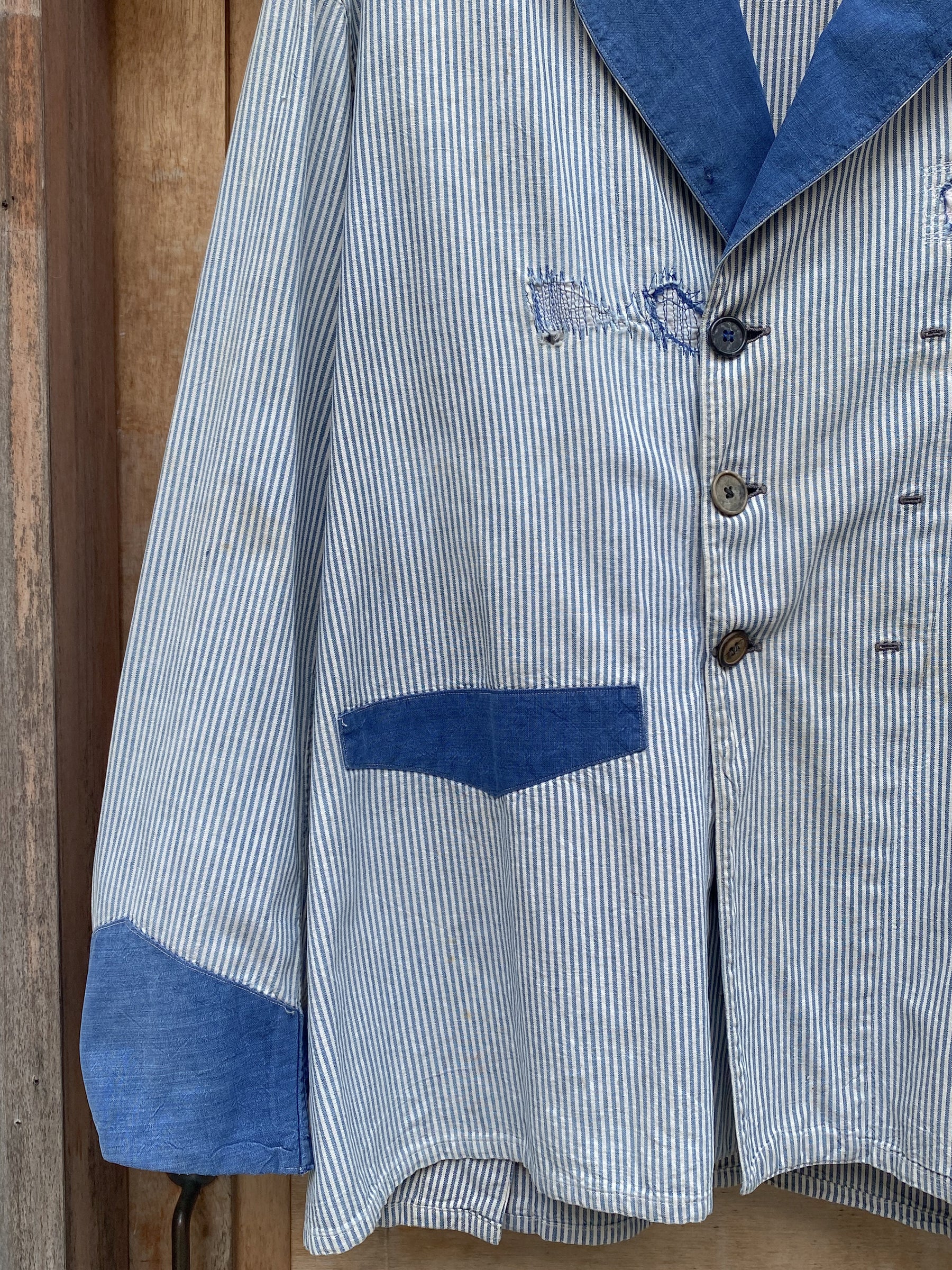 1940's British Two Tone Hickory Stripe Double Breasted Jacket / 1940's 英國雙色調山核桃條紋雙排扣外套