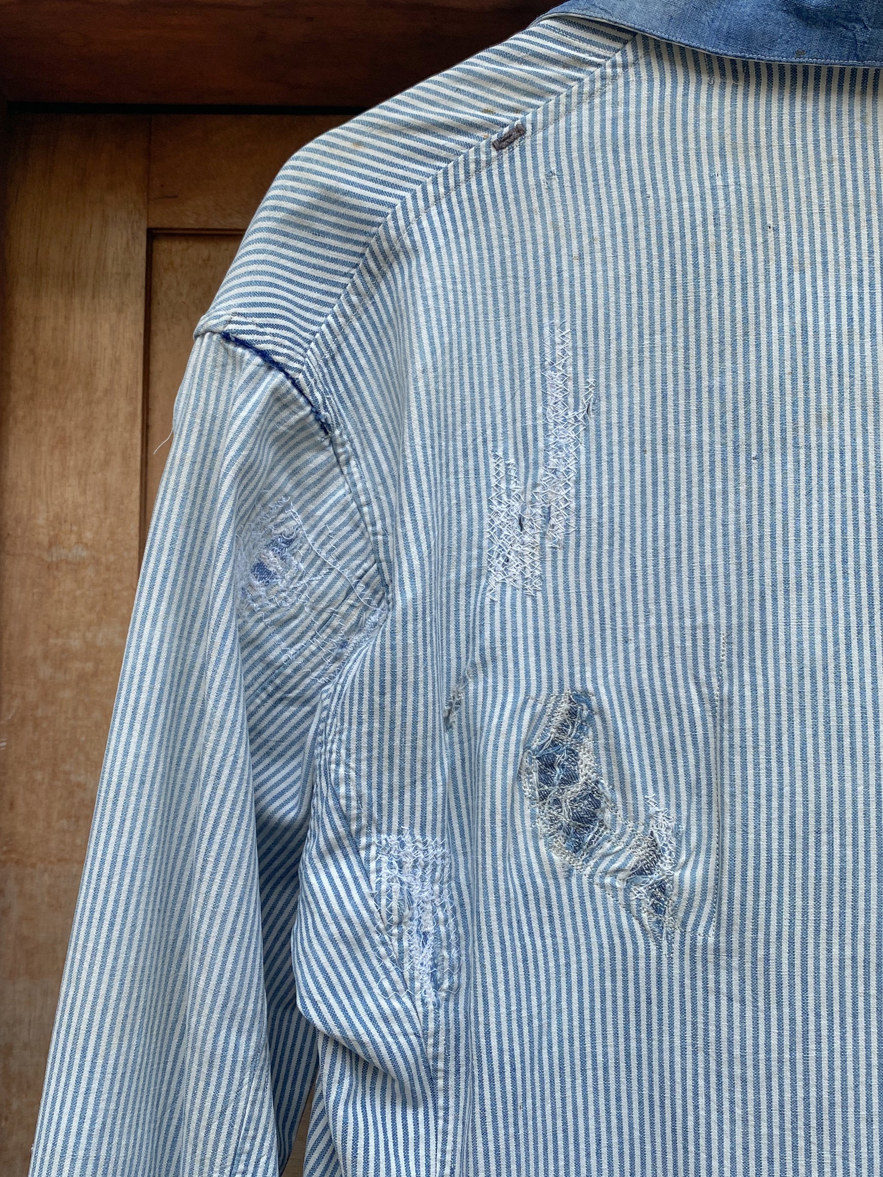 1940's British Two Tone Hickory Stripe Double Breasted Jacket / 1940's 英國雙色調山核桃條紋雙排扣外套
