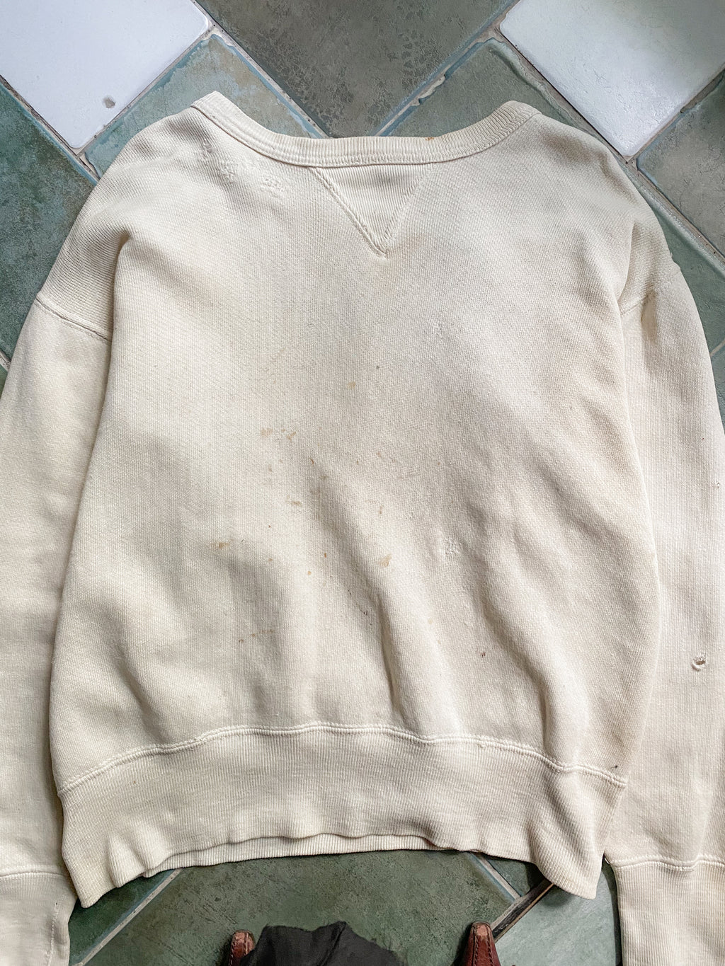 1940's Oneita Double-V Sweatshirt / 1940's Oneita Double-V Sweatshirt