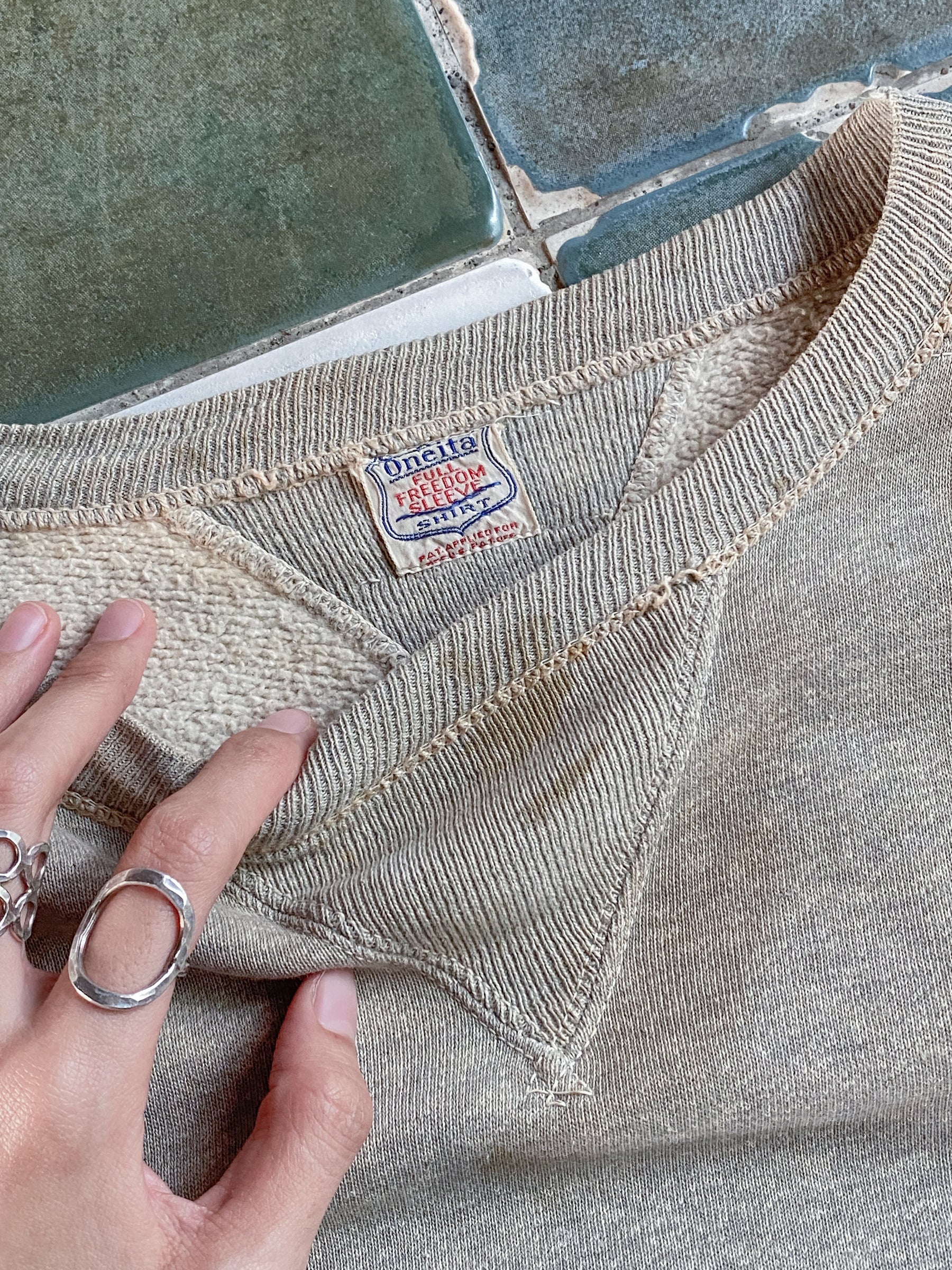 1950’s Oneita Double-V Sweatshirt / 1950’s Oneita雙Ｖ運動衫