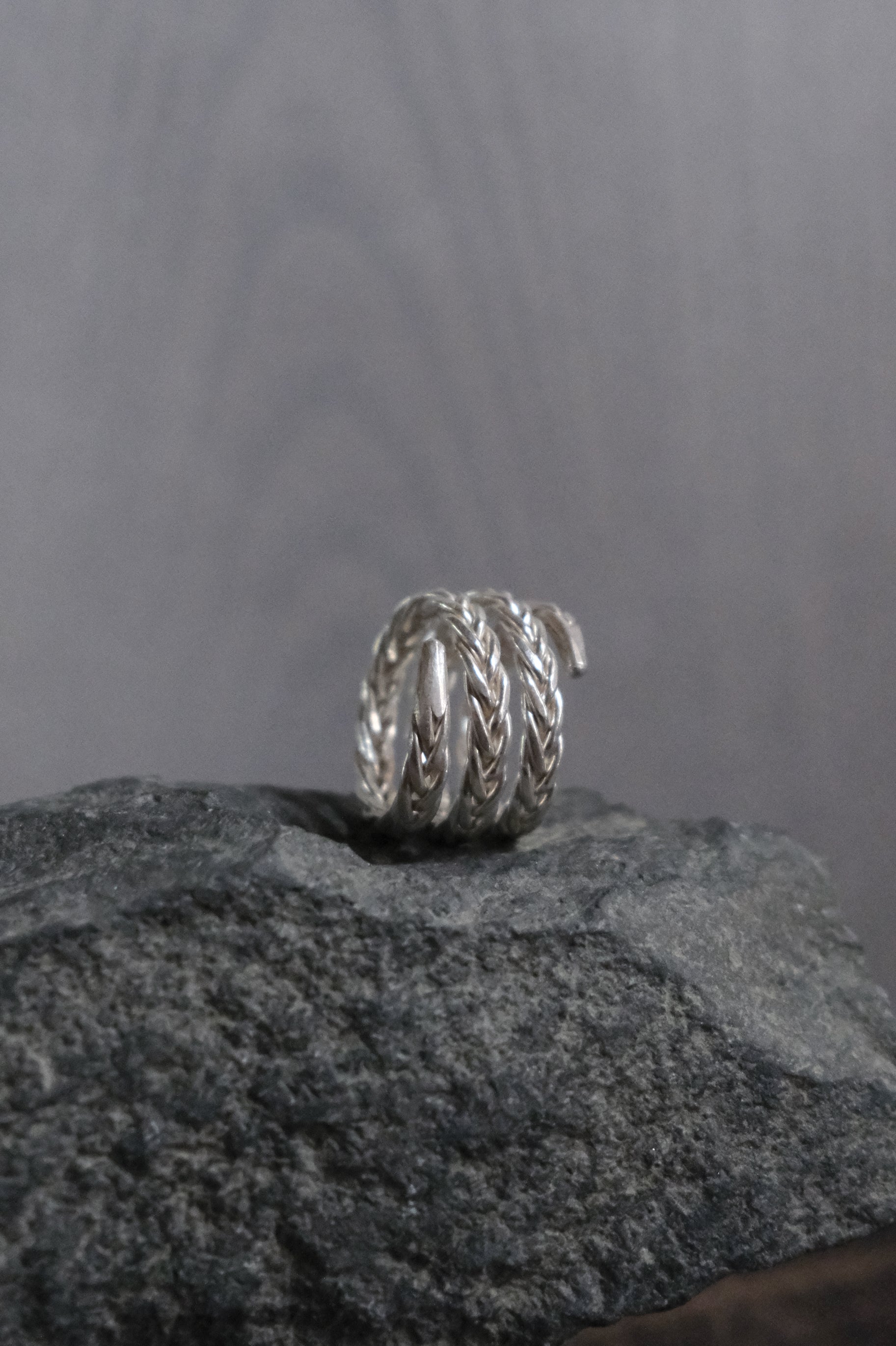 Ethnic Handcrafted Silver Ring _ WO Ⅱ