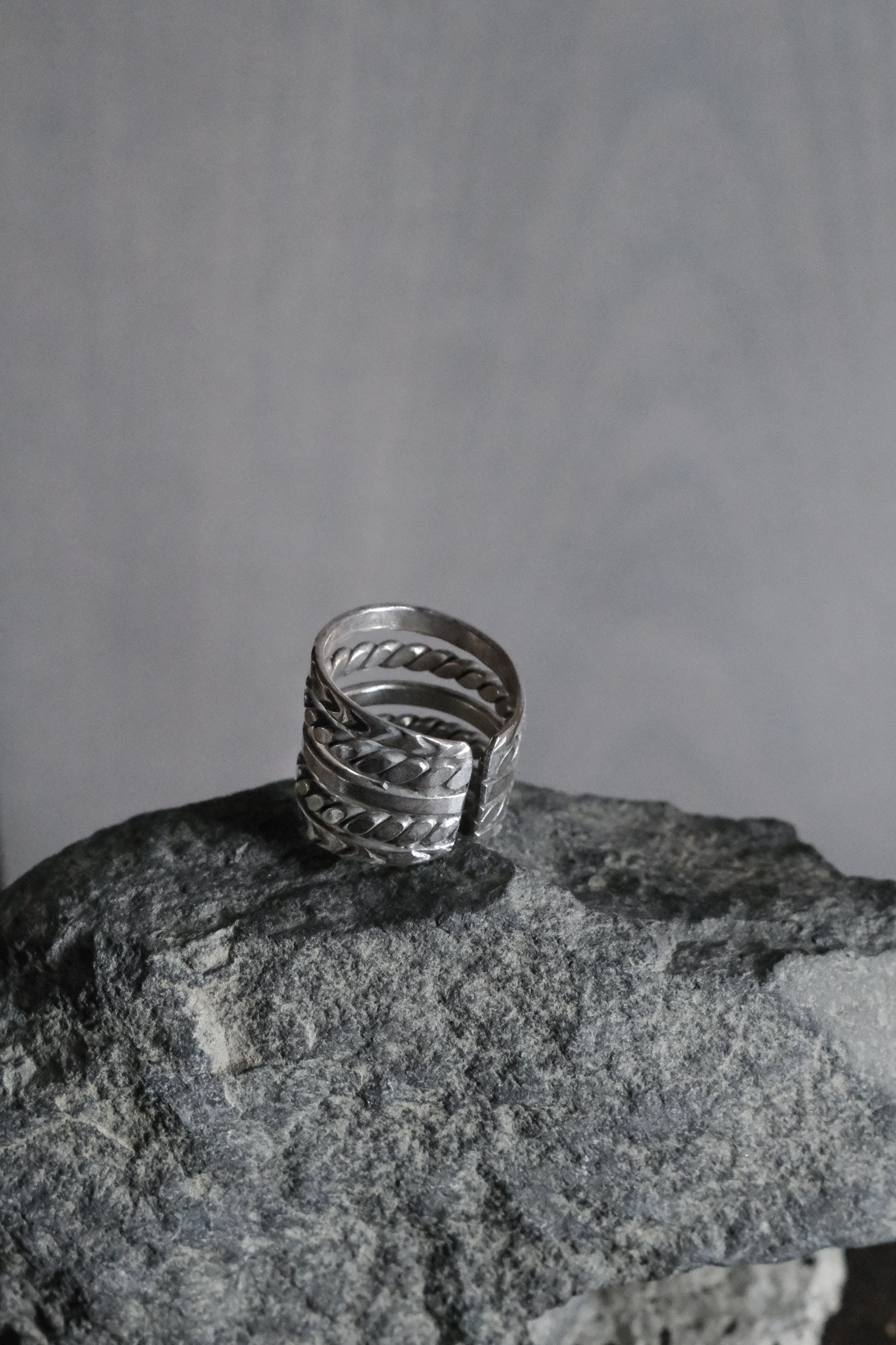 Ethnic Handcrafted Silver Ring _ WO Ⅳ