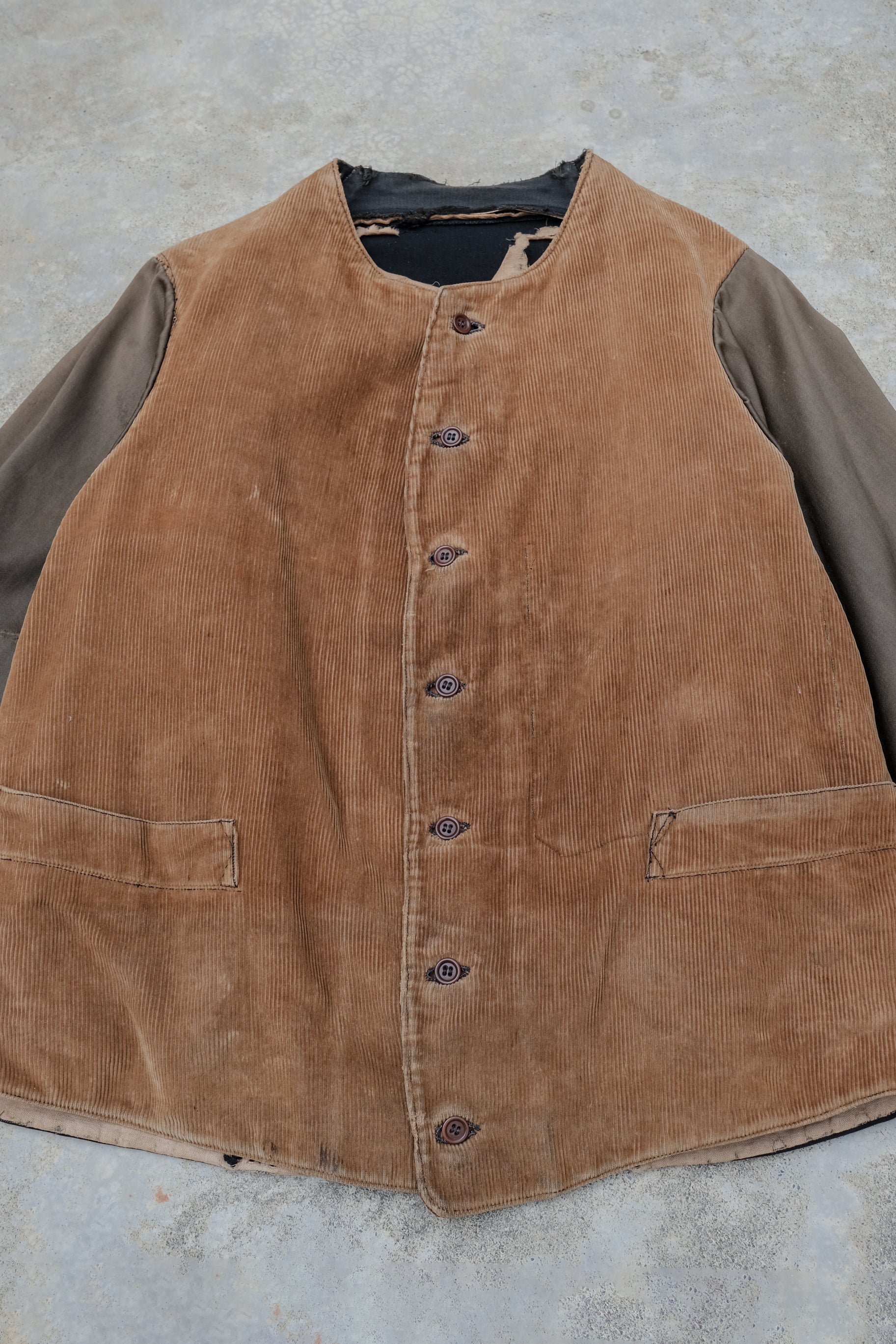 1930's French Farmer Work Corduroy Waistcoat / 法國燈芯絨農夫作務外套