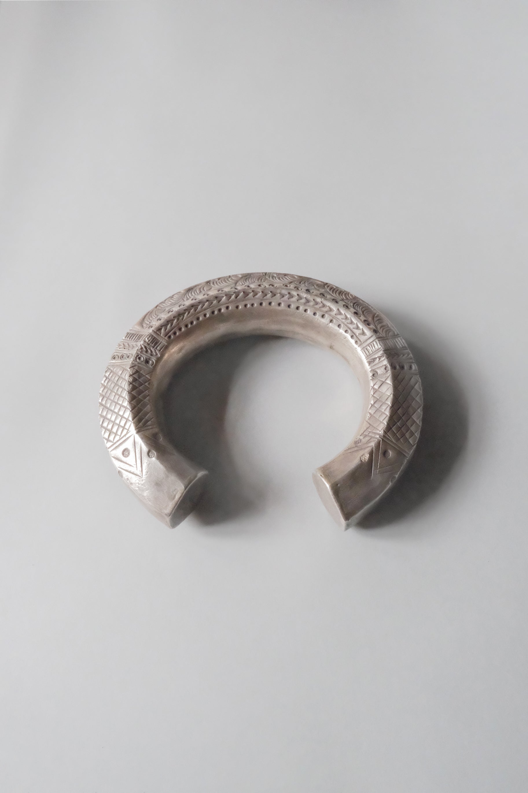 Ethnic Handcrafted Silver Cuff Bracelet Ⅳ