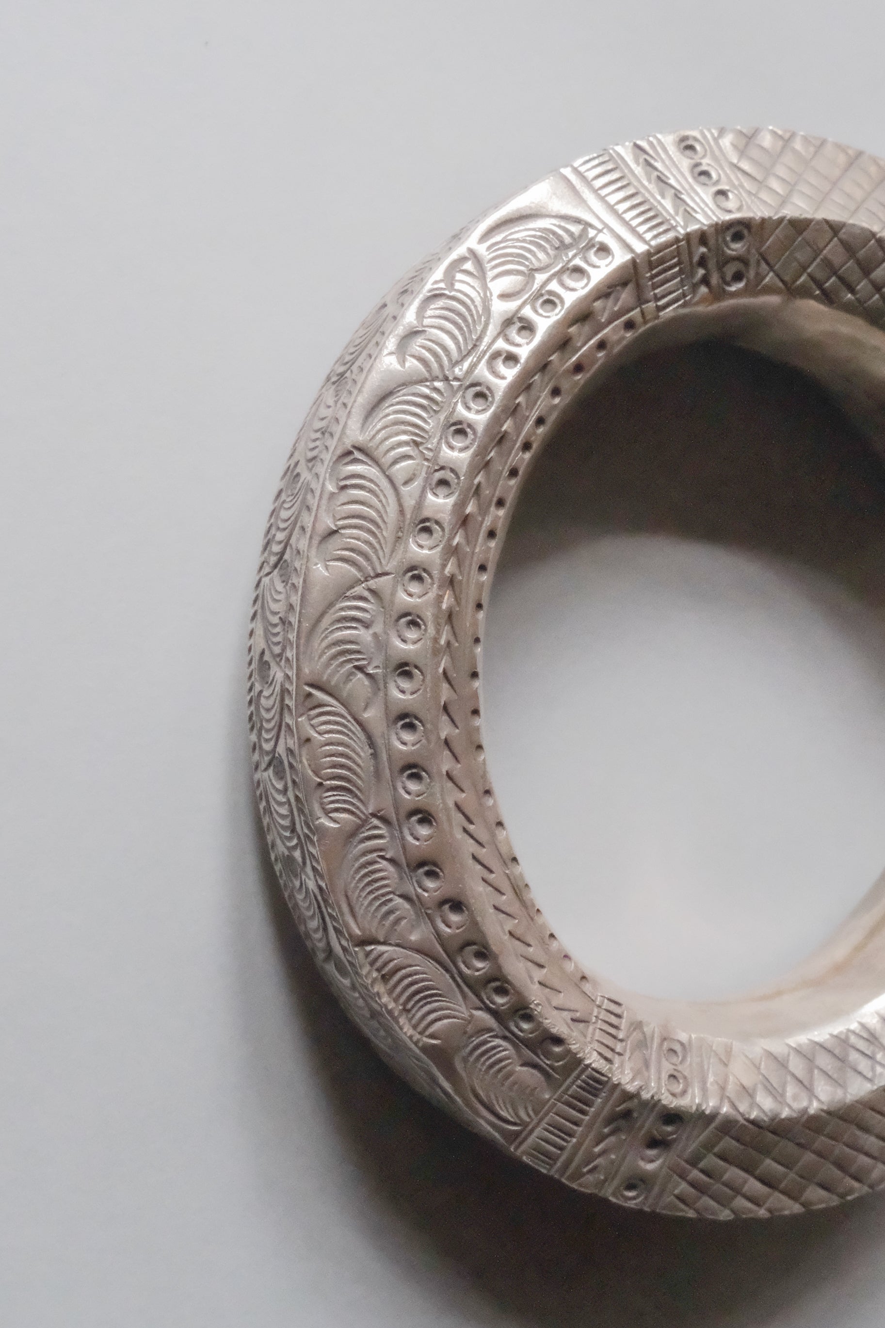 Ethnic Handcrafted Silver Cuff Bracelet Ⅳ