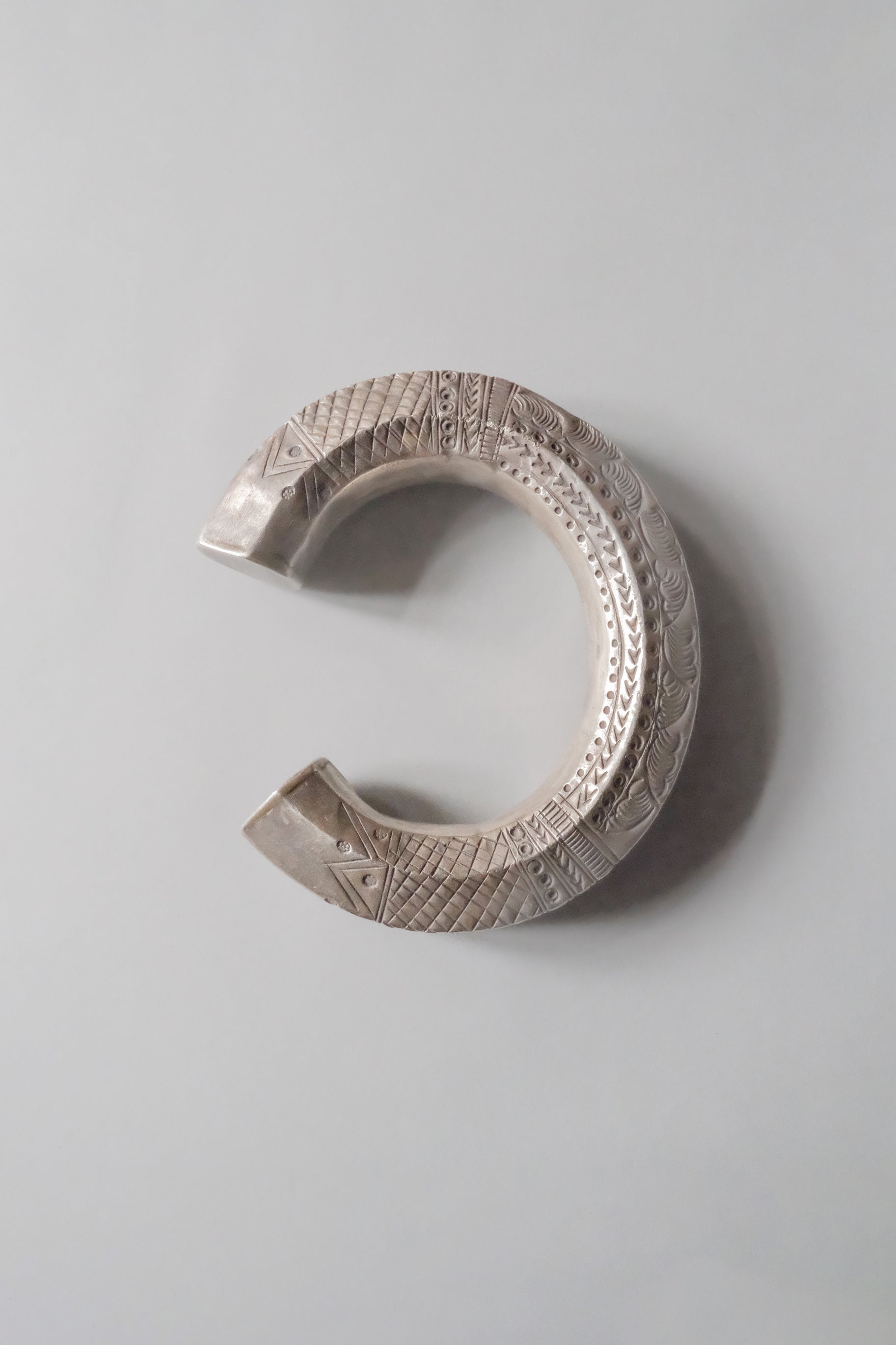 Ethnic Handcrafted Silver Cuff Bracelet Ⅳ