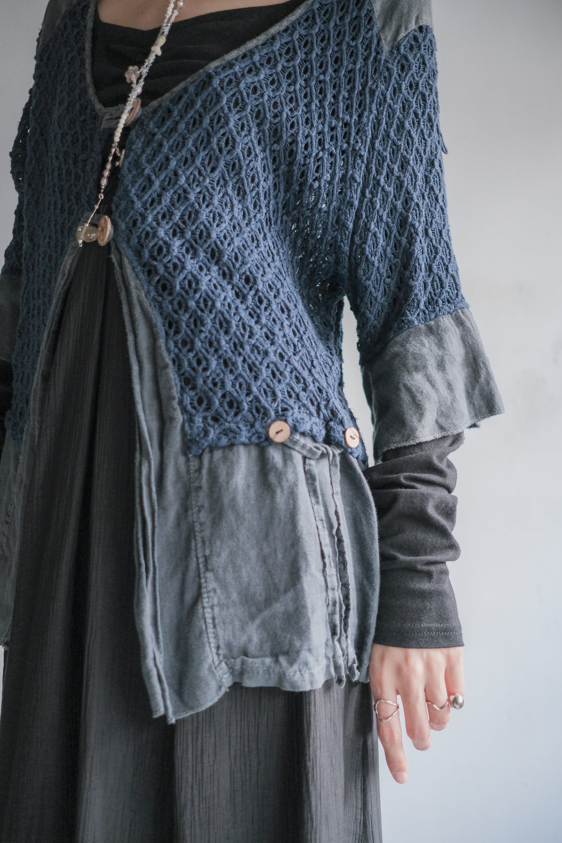 Italian Linen Crochet Shirt / 義大利麻質針織衫