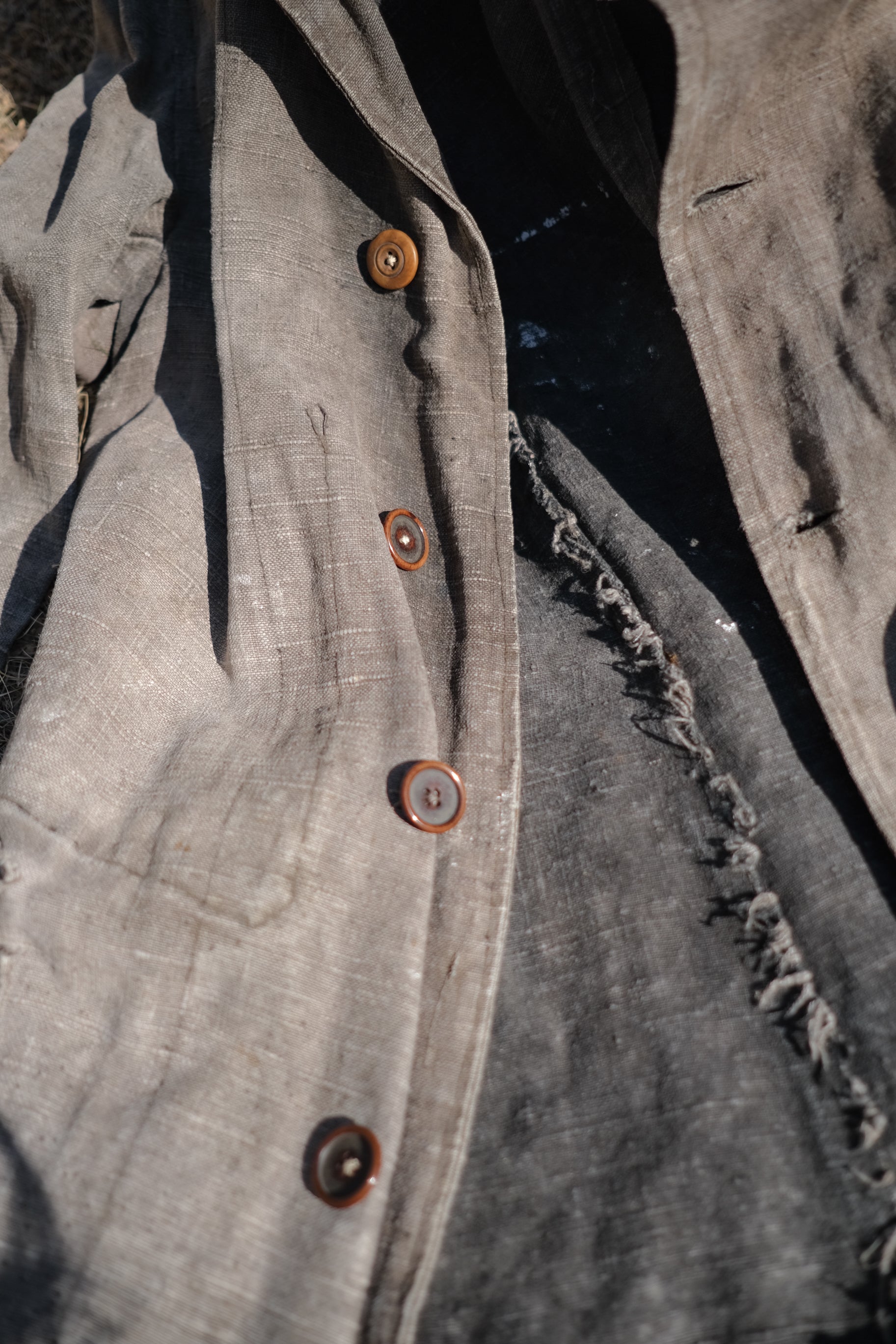 1940’s Belgian Hand Woven Faded Grey Raw Linen Work Coat / 比利時古著手織褪灰色原麻工作大衣