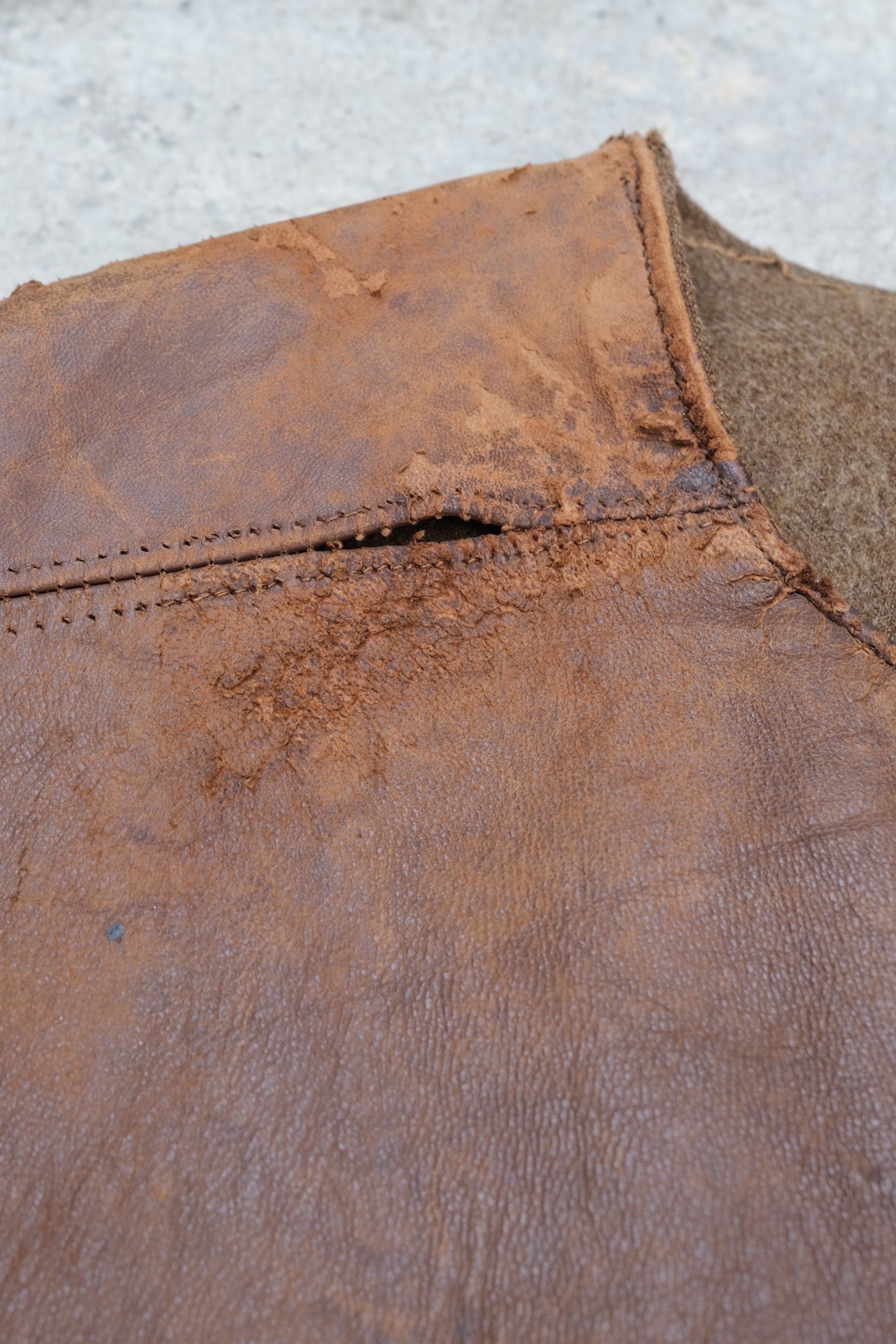 1940-1950’s Belgian Army Jerkin Leather Vest / 比利時軍用皮質背心