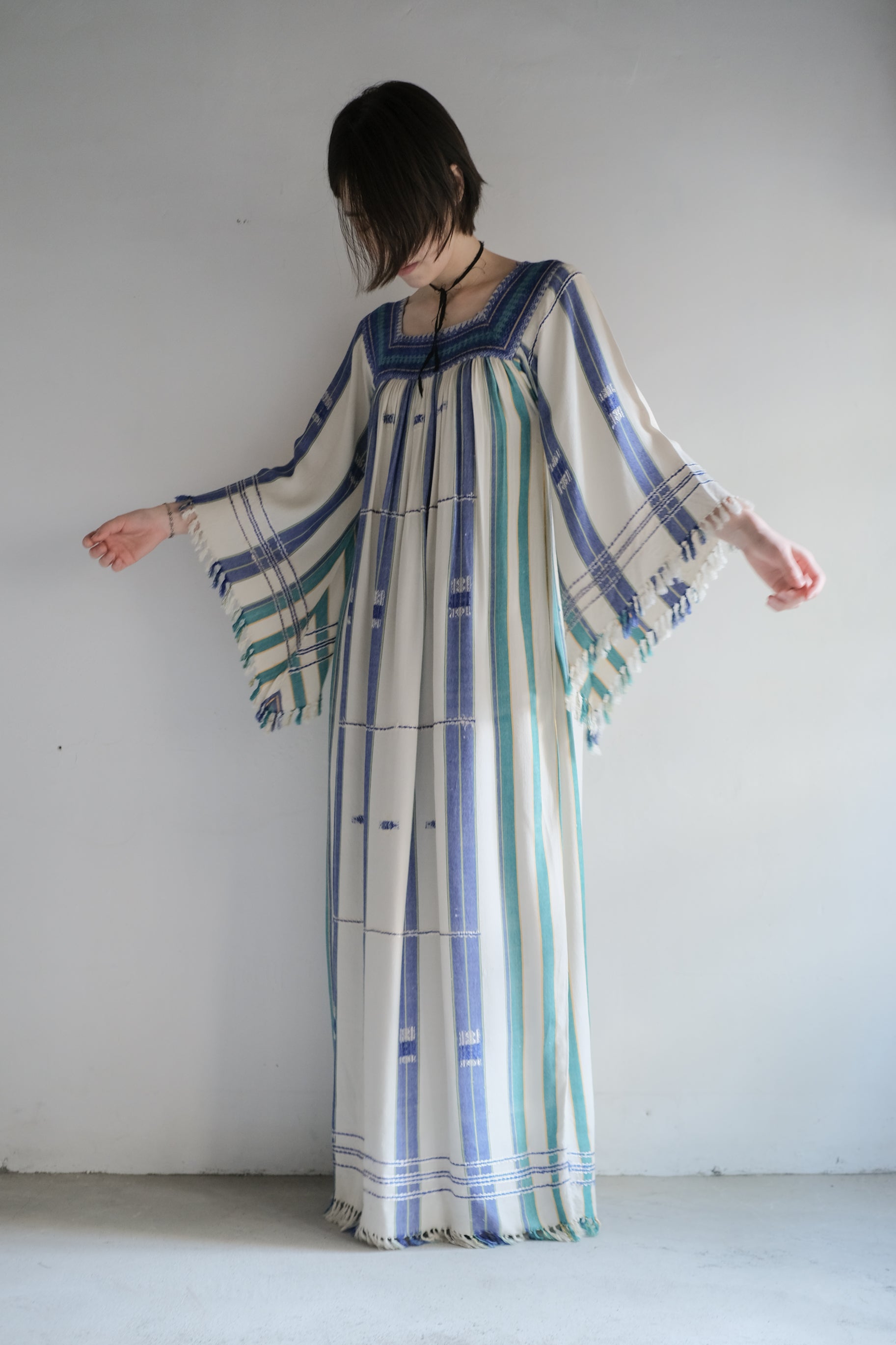 1970's Alpnani Rayon Woven Stripe Angel Sleeve Kaftan / 古著直織紋天使袖長袍