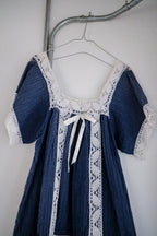 Mexican Embroidered Crochet Dress / 墨西哥鉤針刺繡碎褶洋裝
