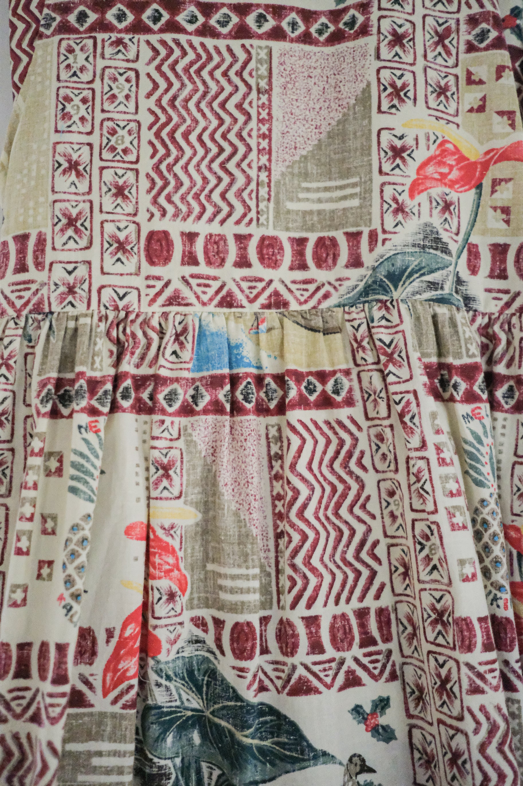 "MELE KALIKIMAKA" Hawaii Festive Dress / 夏威夷節慶印花洋裝