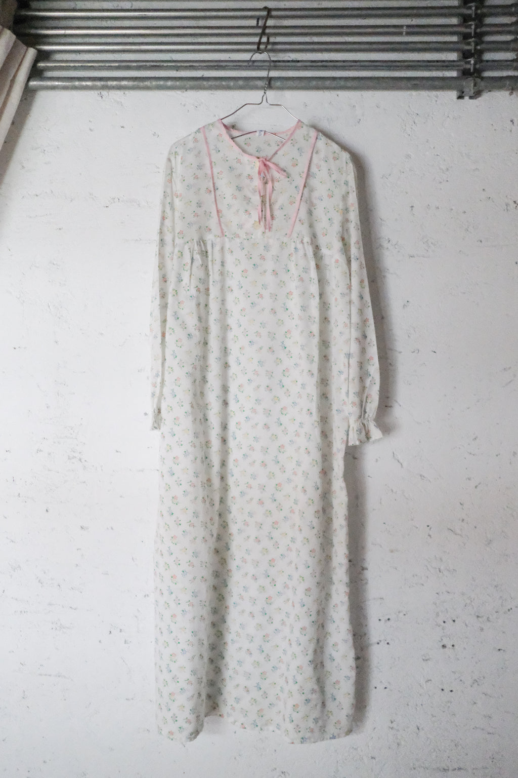 Vintage Mexican Oaxana Embroidered Dress