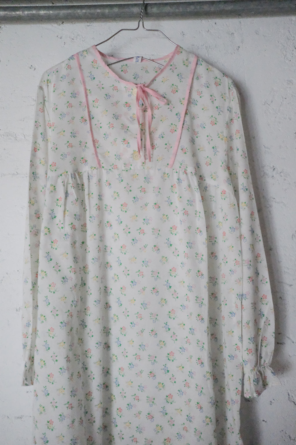 Vintage Mexican Oaxana Embroidered Dress