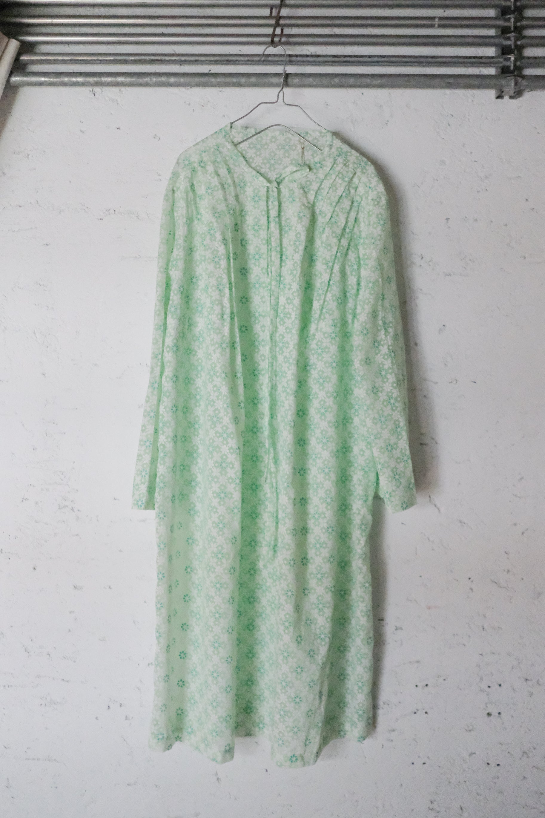 Vintage Vert Floral Dress / 綠色花朵薄洋裝