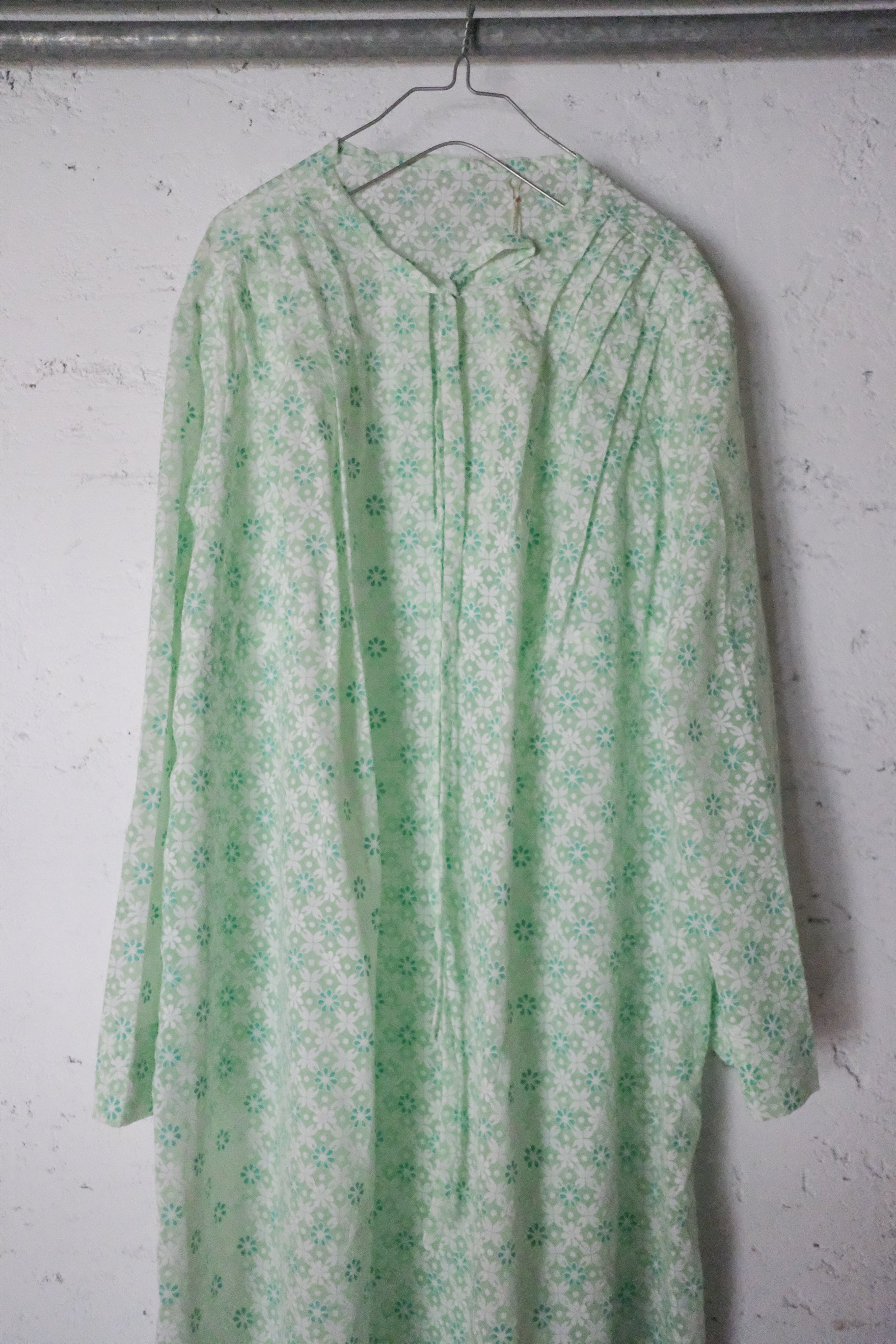 Vintage Vert Floral Dress / 綠色花朵薄洋裝