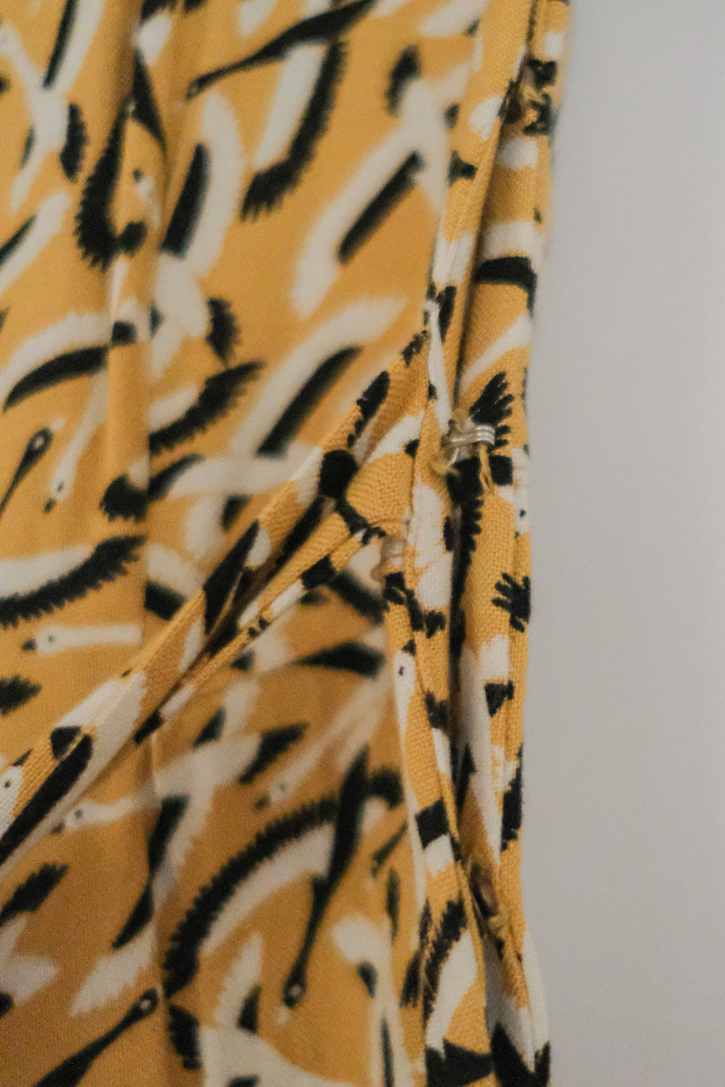1940-1950's "CC41" Label Print Dress / 古著“CC41”標飛鳥印花洋裝