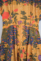 Vintage Folk Print Dress / 南洋印花蝴蝶袖洋裝