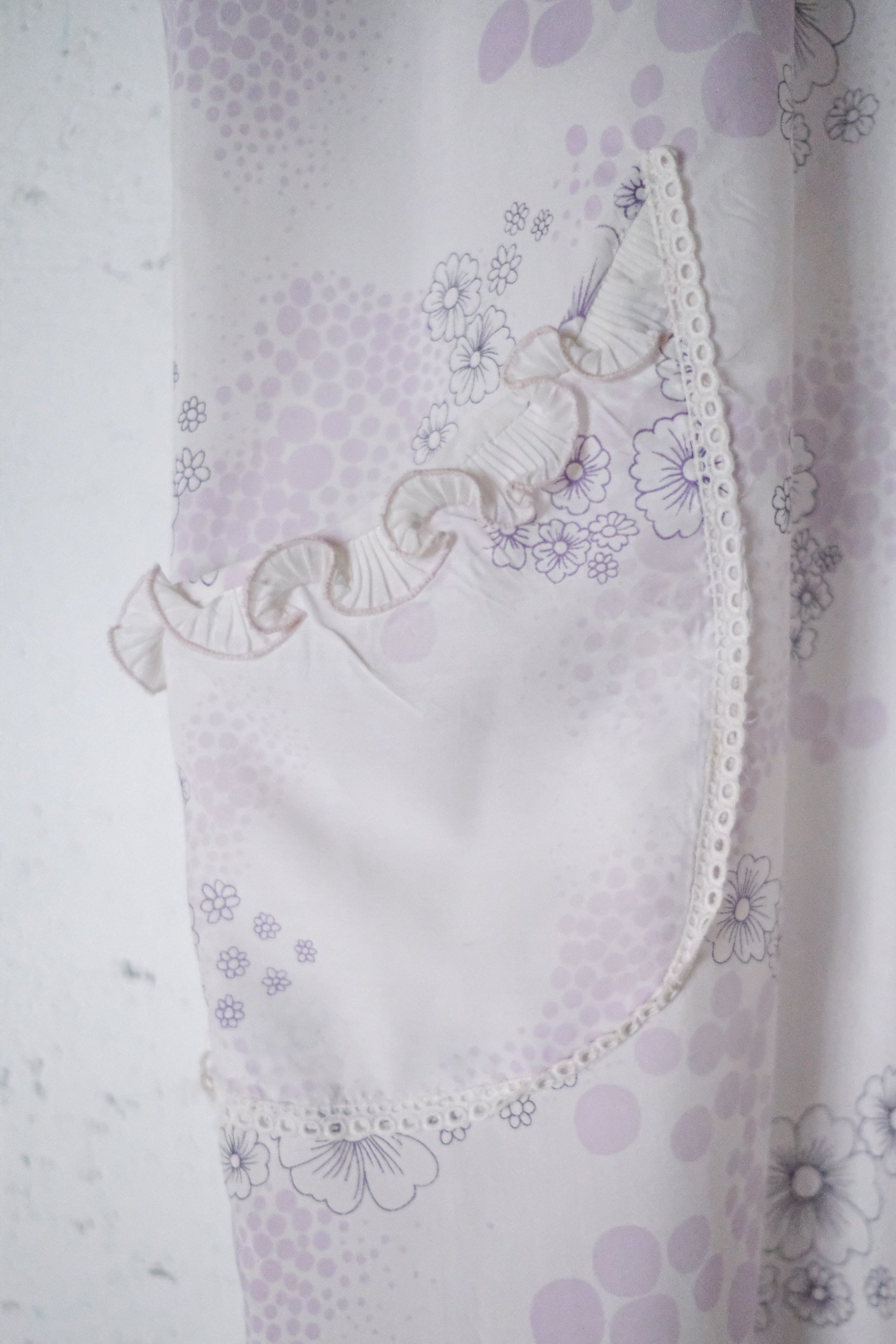 Vintage Night Dress / 碎花透膚V領洋裝
