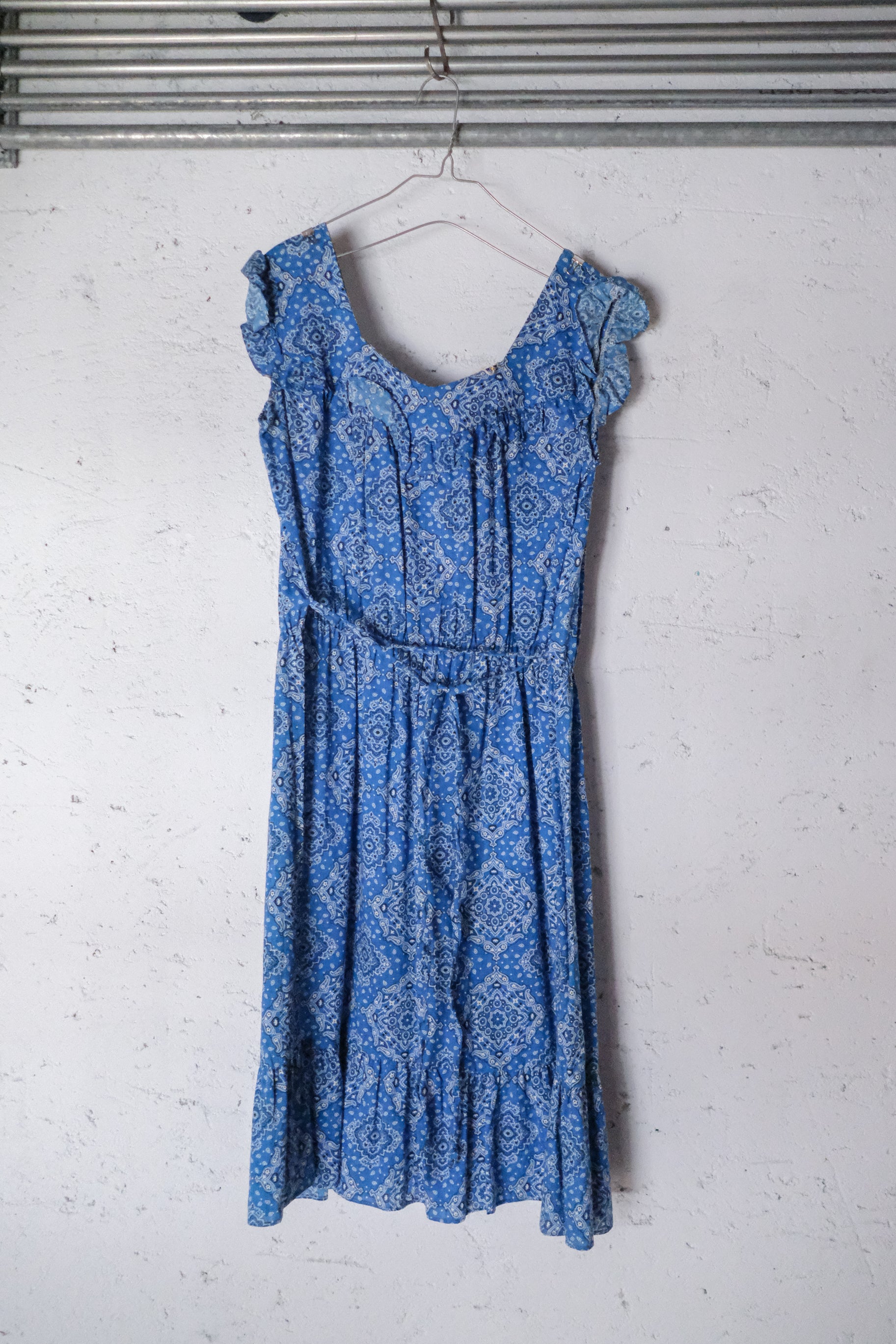 Vintage Ruffled Sun Dress / 荷葉邊無袖洋裝