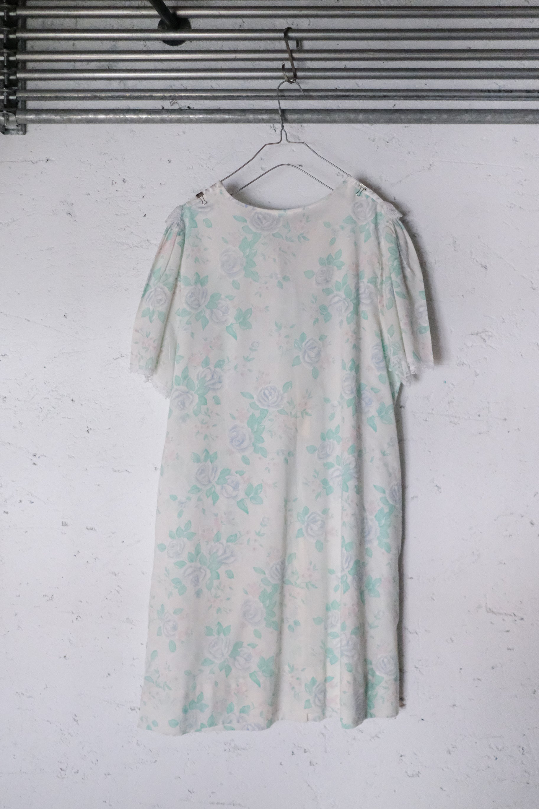 Vintage Night Dress / 碎花薄洋裝