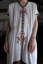 Vintage Mexican Oaxana Embroidered Dress